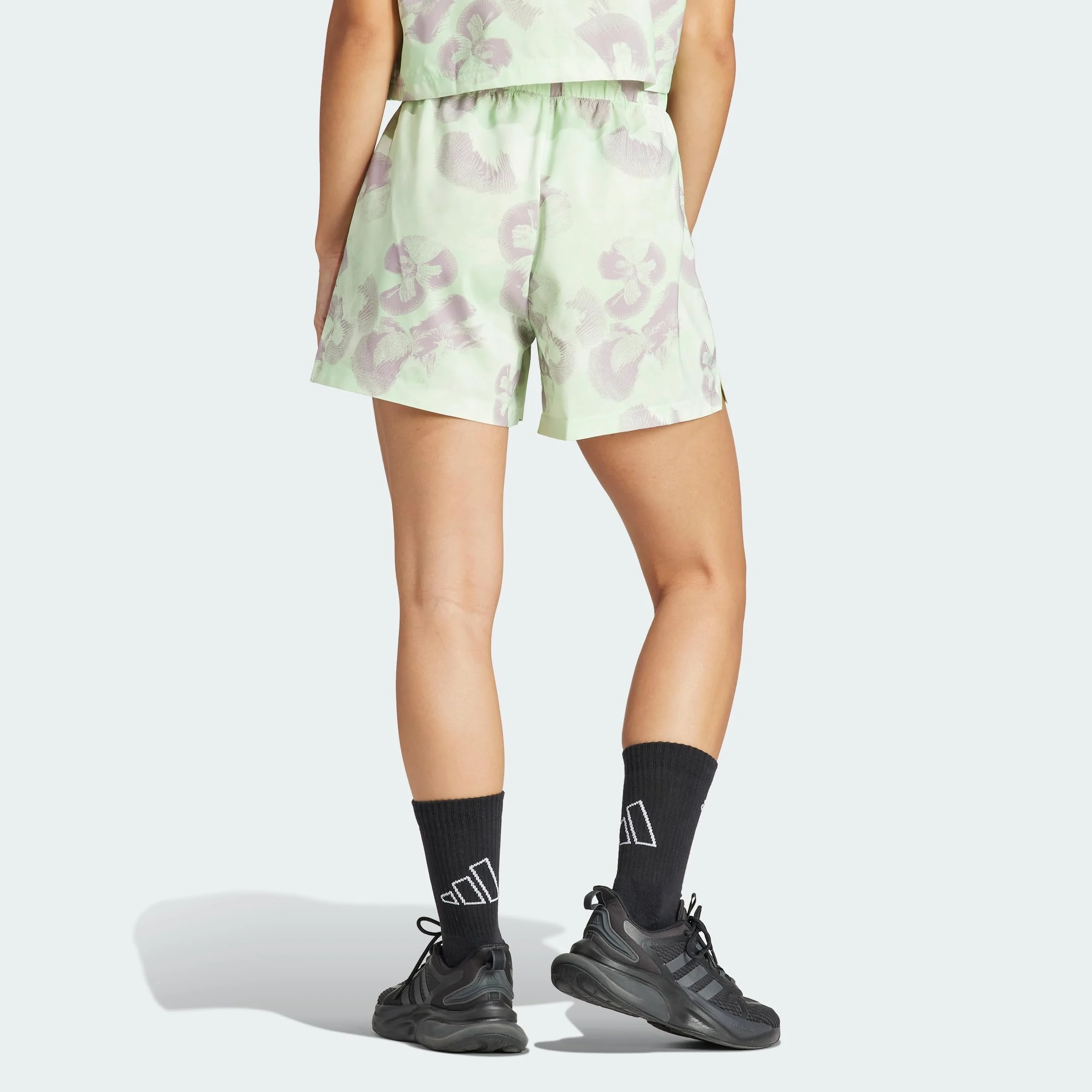 adidas Adidas Krótkie spodenki - Nieformalne szorty Kobiety