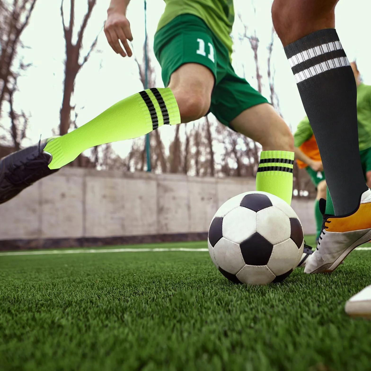 4 pary skarpet sportowych, dziecięce skarpety piłkarskie, chłopięce skarpety piłkarskie, 4 kolory dziecięce długie oddychające skarpety sportowe, skarpety treningowe dla chłopców i dziewczynek