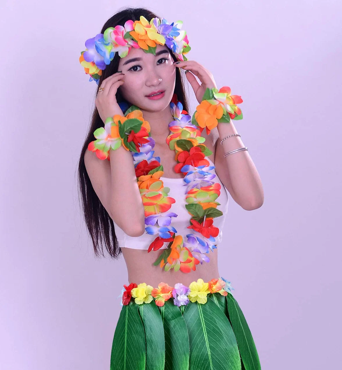Zestaw 5 listków hula rock i hawajski zestaw Leis, hula Rock + kwiatowa opaska na czoło + 2 kwiaty bransoletki + girlanda na szyję, kostium na imprezę Hula Luau dla kobiet i dziewcząt