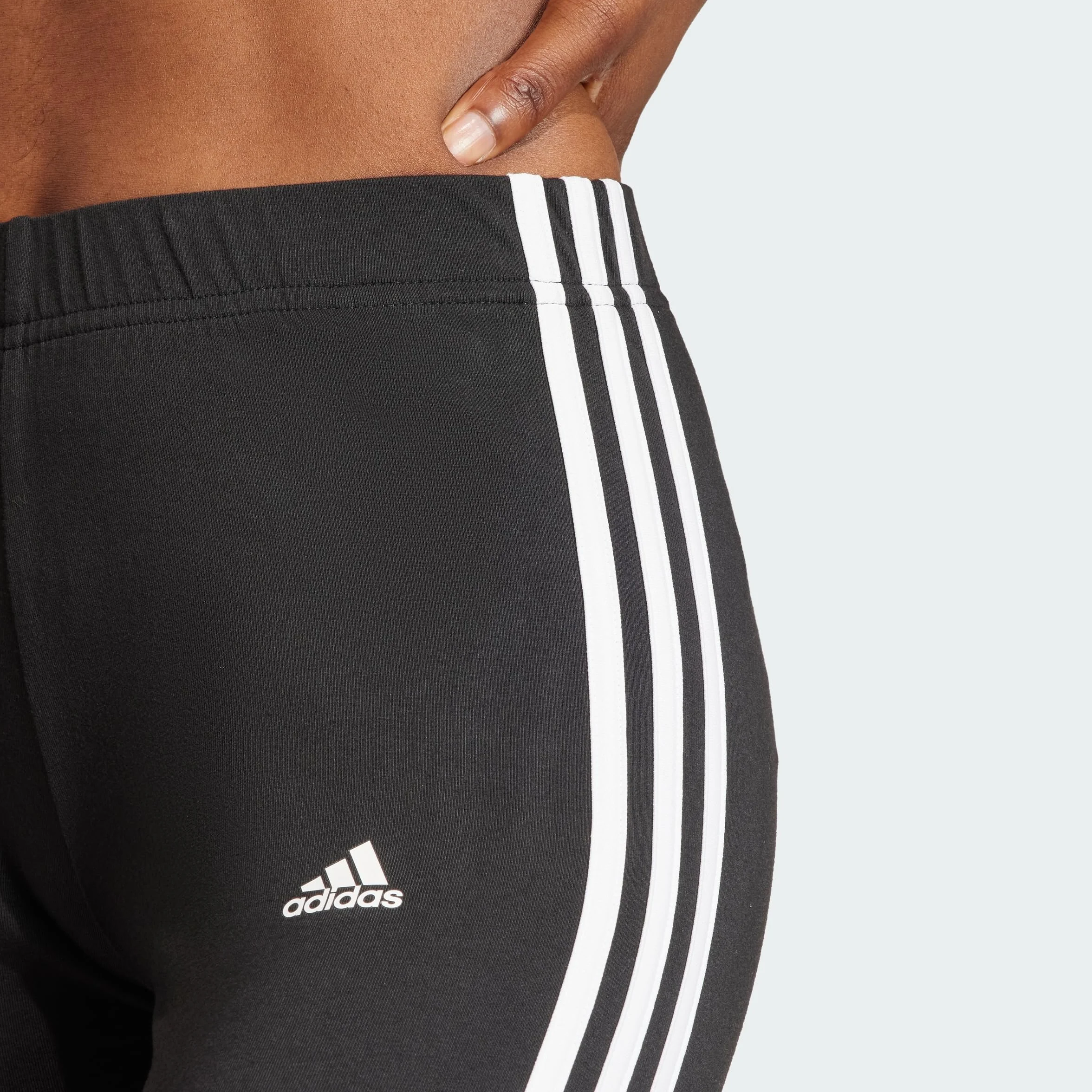 adidas Essentials 3-Stripes Bike Shorts - Rajstopy Kobiety