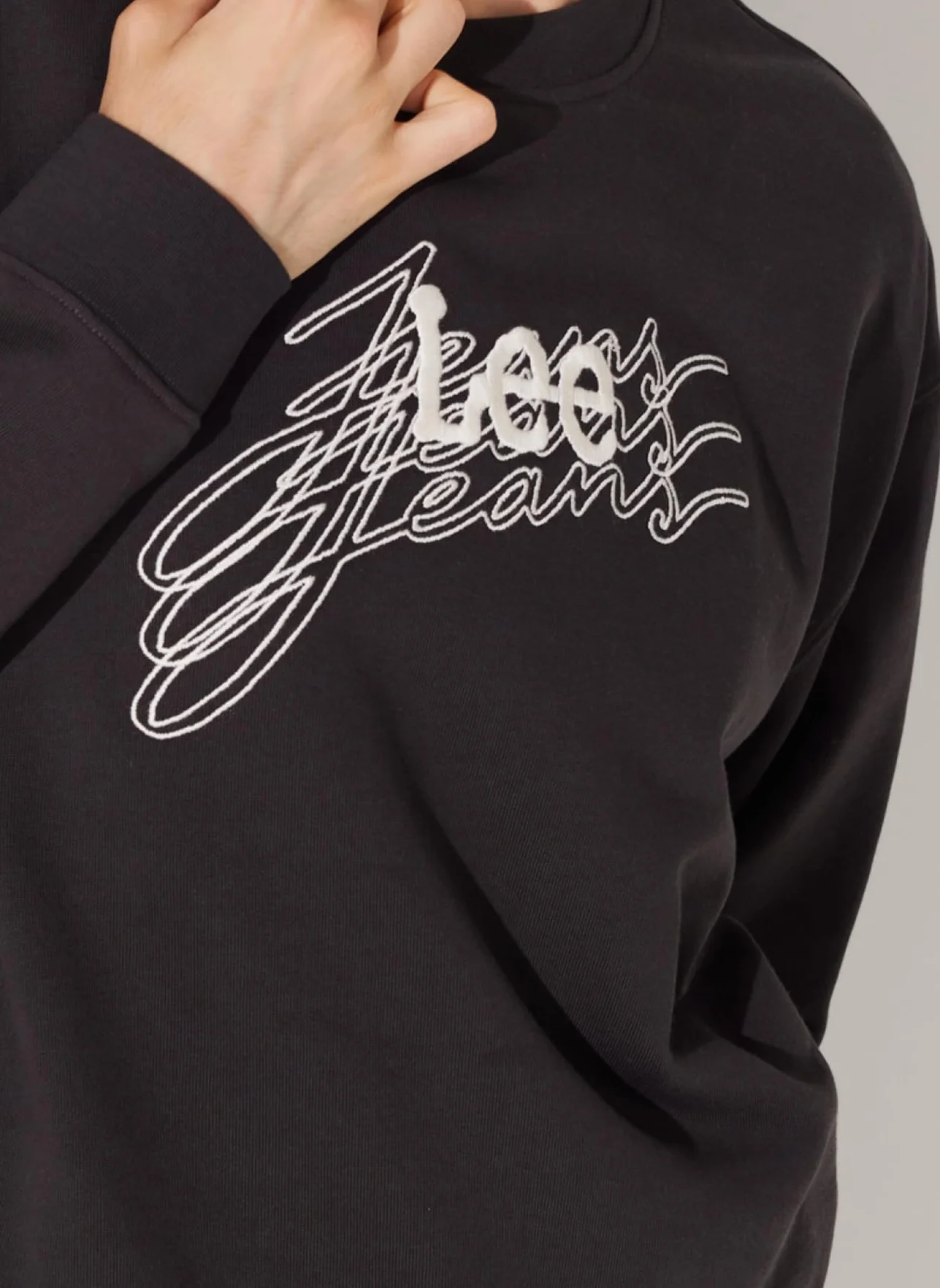 Armani Exchange Bluza sportowa Kobiety Bluza Z Okrągłym Logo