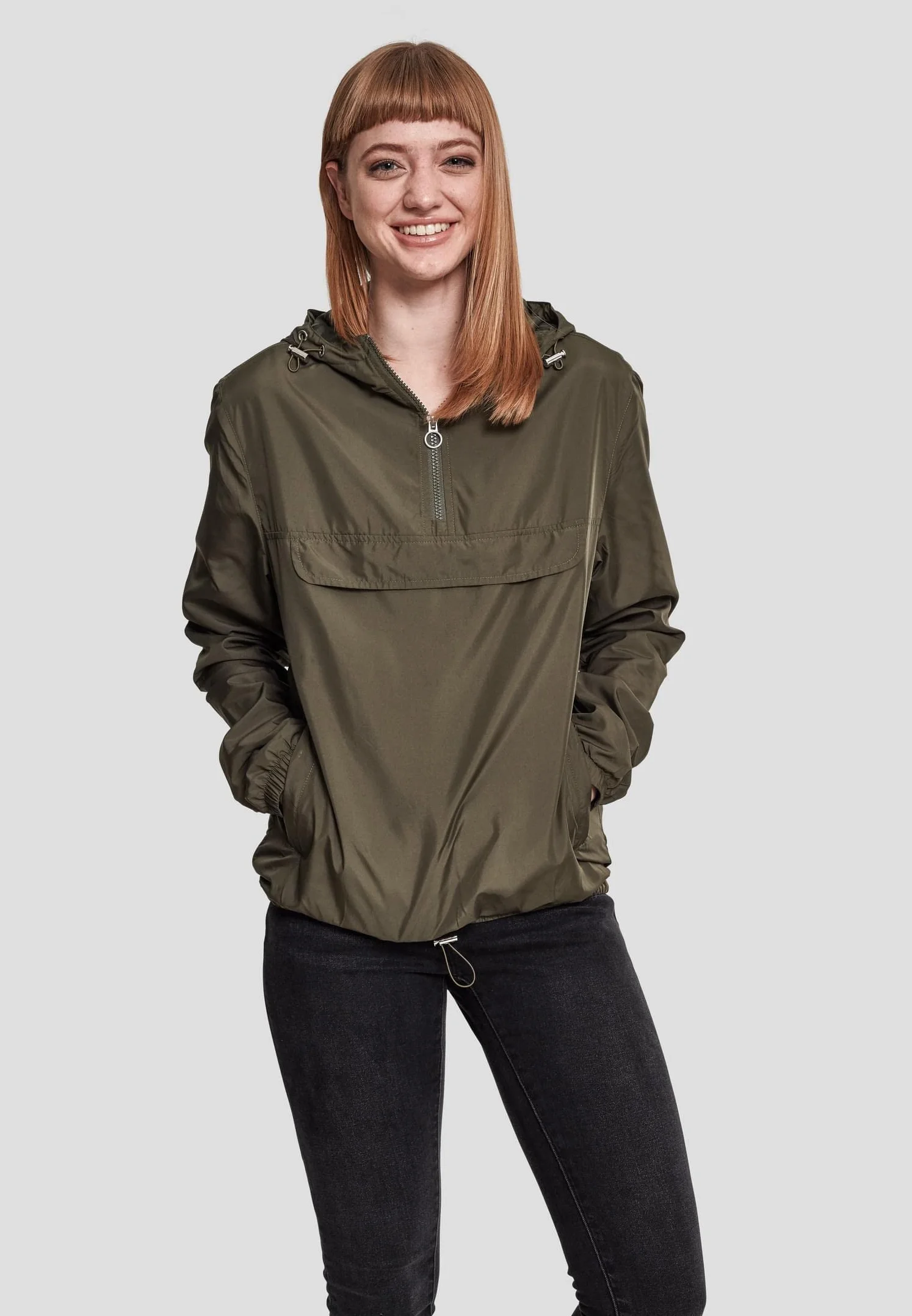 Urban Classics Damska wiatrówka z kapturem dla kobiet, damska kurtka Basic Pull Over Jacket dost?pna w ponad 10 wariantach kolorystycznych, rozmiary XS - 5XL, ciemnooliwkowy, M