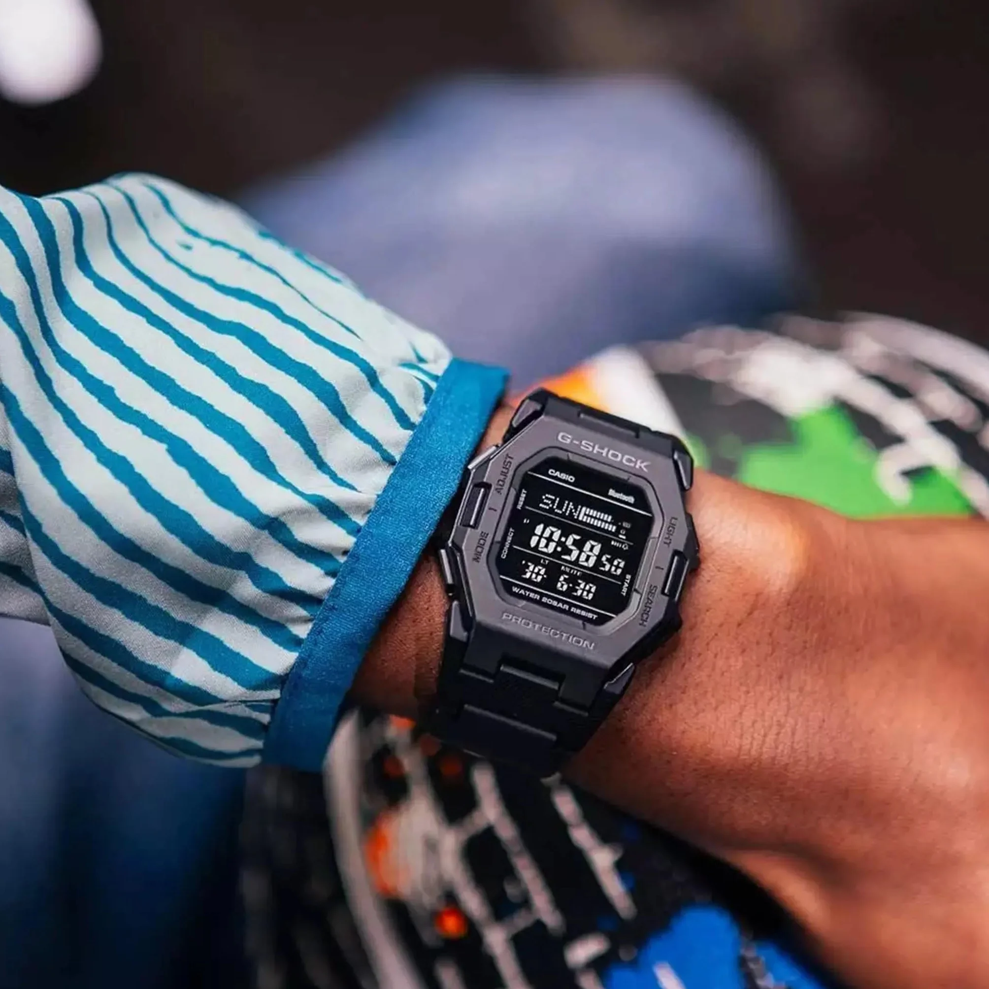 Zegarek męski Casio G-Shock GD-B500-1ER Bluetooth