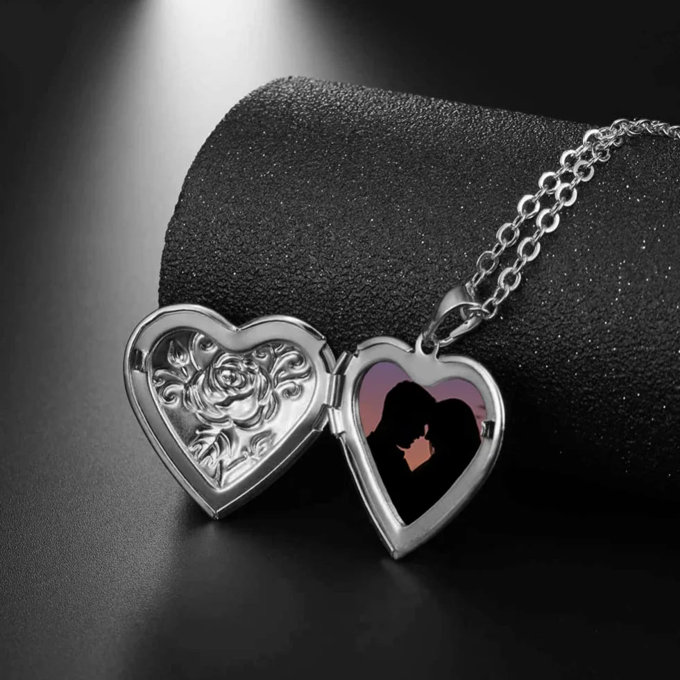 2 sztuki Love Heart Locket naszyjnik trzymający zdjęcia stal nierdzewna w kształcie serca wisiorek naszyjnik pamięć zdjęcie wisiorek naszyjnik dla kobiet dziewczyn - styl 4 srebrny