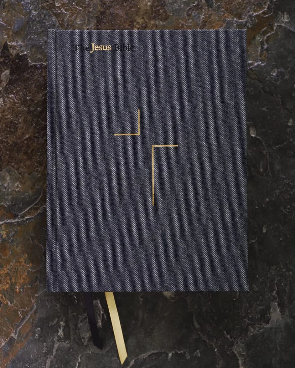 The Jesus Bible, ESV Edition, Cloth Over Board, Grey: English Standard Version, Charcoal, Cloth over Board