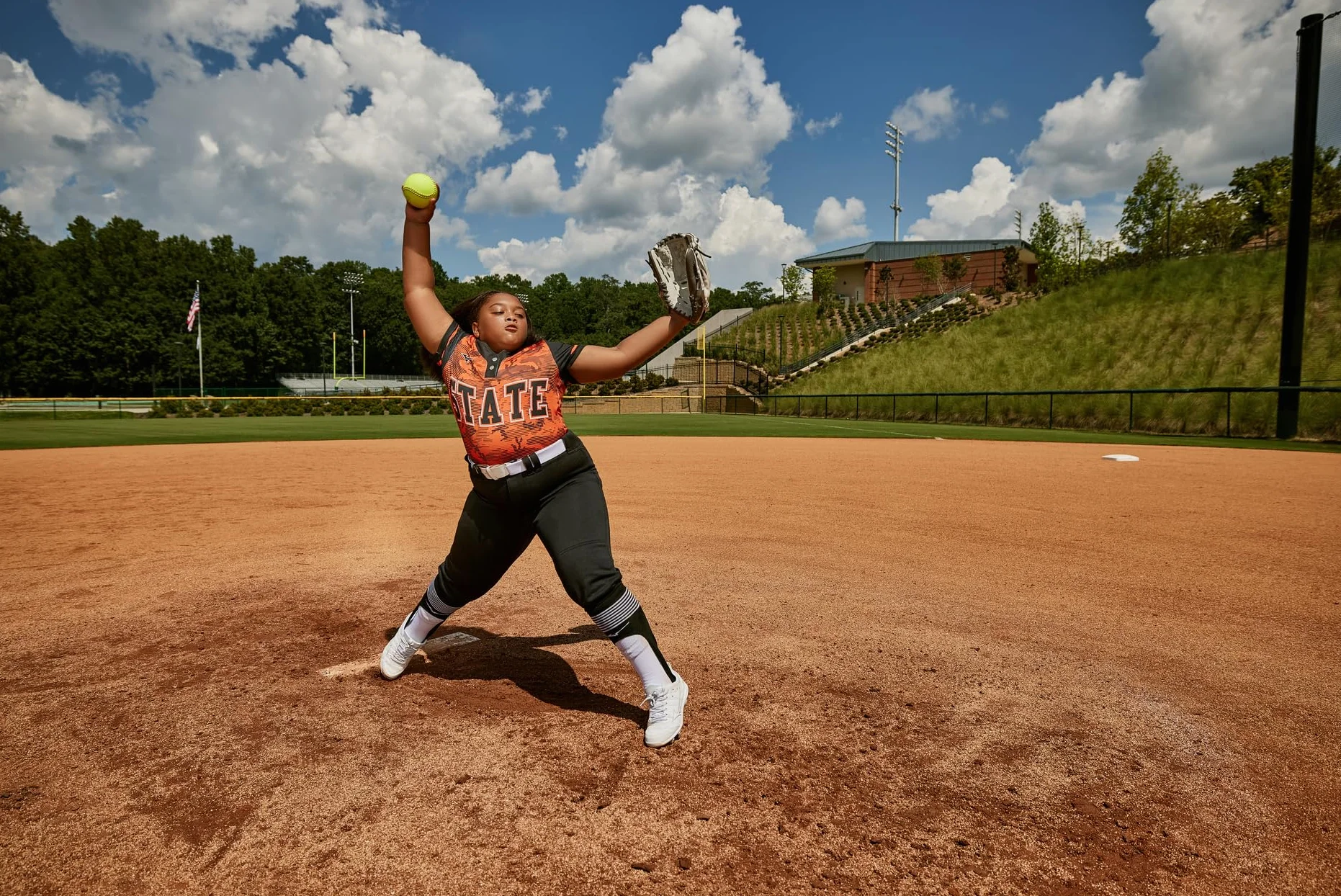 Mizuno Fastpitch Damskie spodnie softball dla dorosłych, z niskim stanem