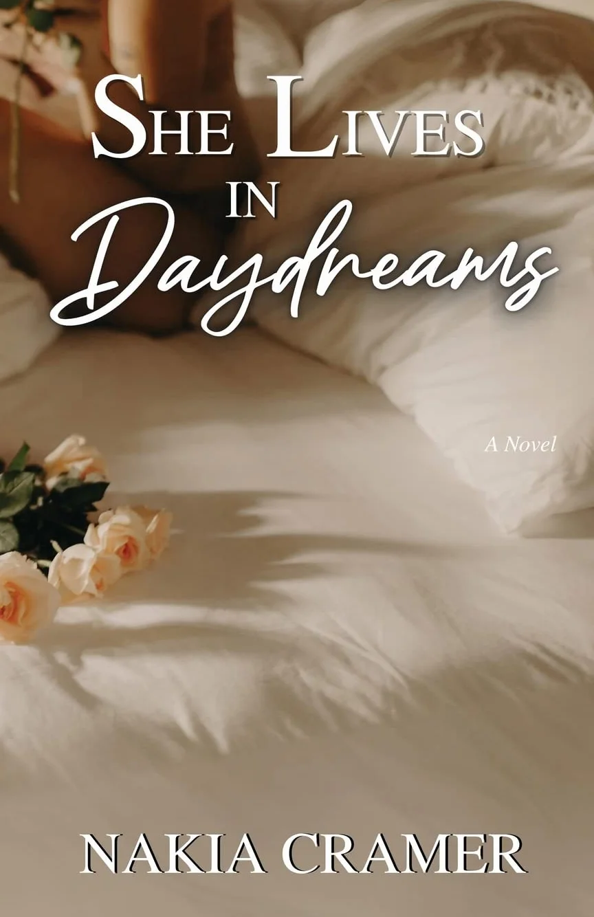 She Lives in Daydreams: 1