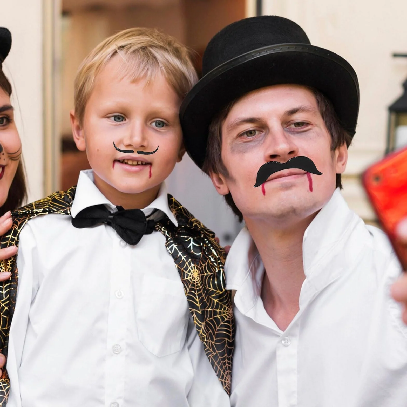 Samoprzylepne wąsy, 66 sztuk samoprzylepnych sztucznych brody, przyklejane wąsy, nowość na cosplay, Halloween, Boże Narodzenie dla wszystkich grup wiekowych