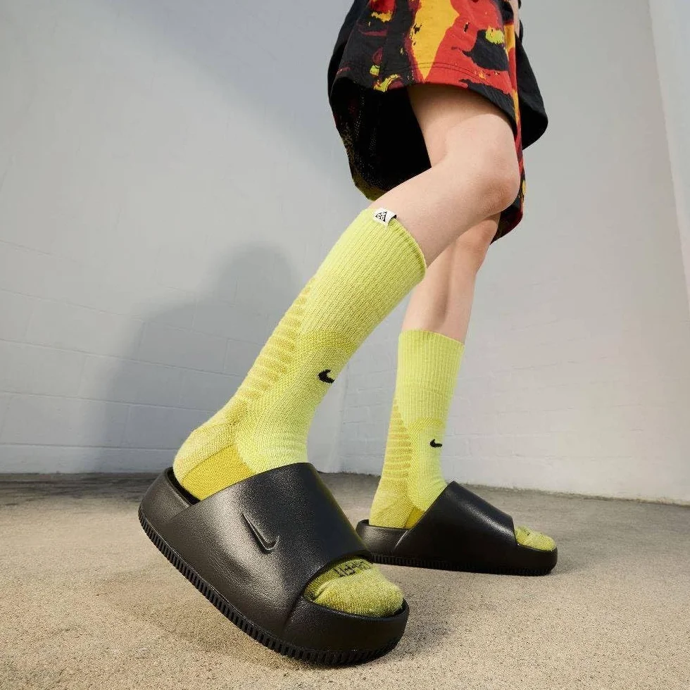 NIKE Kobiety CalmButy typu mule