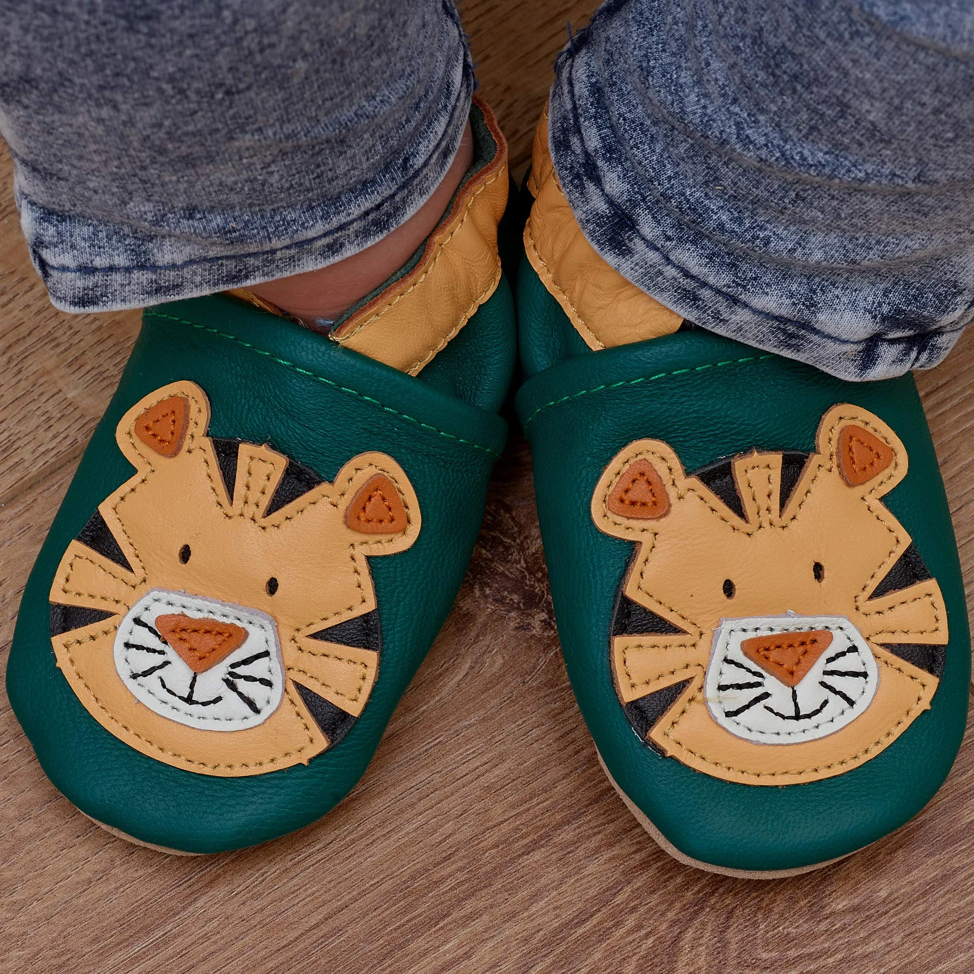 Buty do raczkowania dla niemowląt, buty do nauki chodzenia, dla dziewczynek i chłopców, kapcie dziecięce, miękka skóra z zamszową podeszwą, buty skórzane dla małych dzieci w wieku 0-6 miesięcy, 6-12 miesięcy, 12-18 miesięcy, 18-24 miesięcy, 2-3 lat