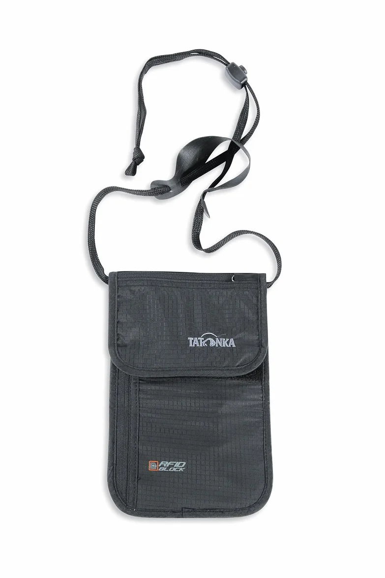 Tatonka Skin Neck Pouch RFID B – portfel do zawieszenia z blokadą RFID z certyfikatem TÜV – zapewnia miejsce na paszport podróżny (EU), międzynarodowe prawo jazdy, karty kredytowe, gotówkę itp.