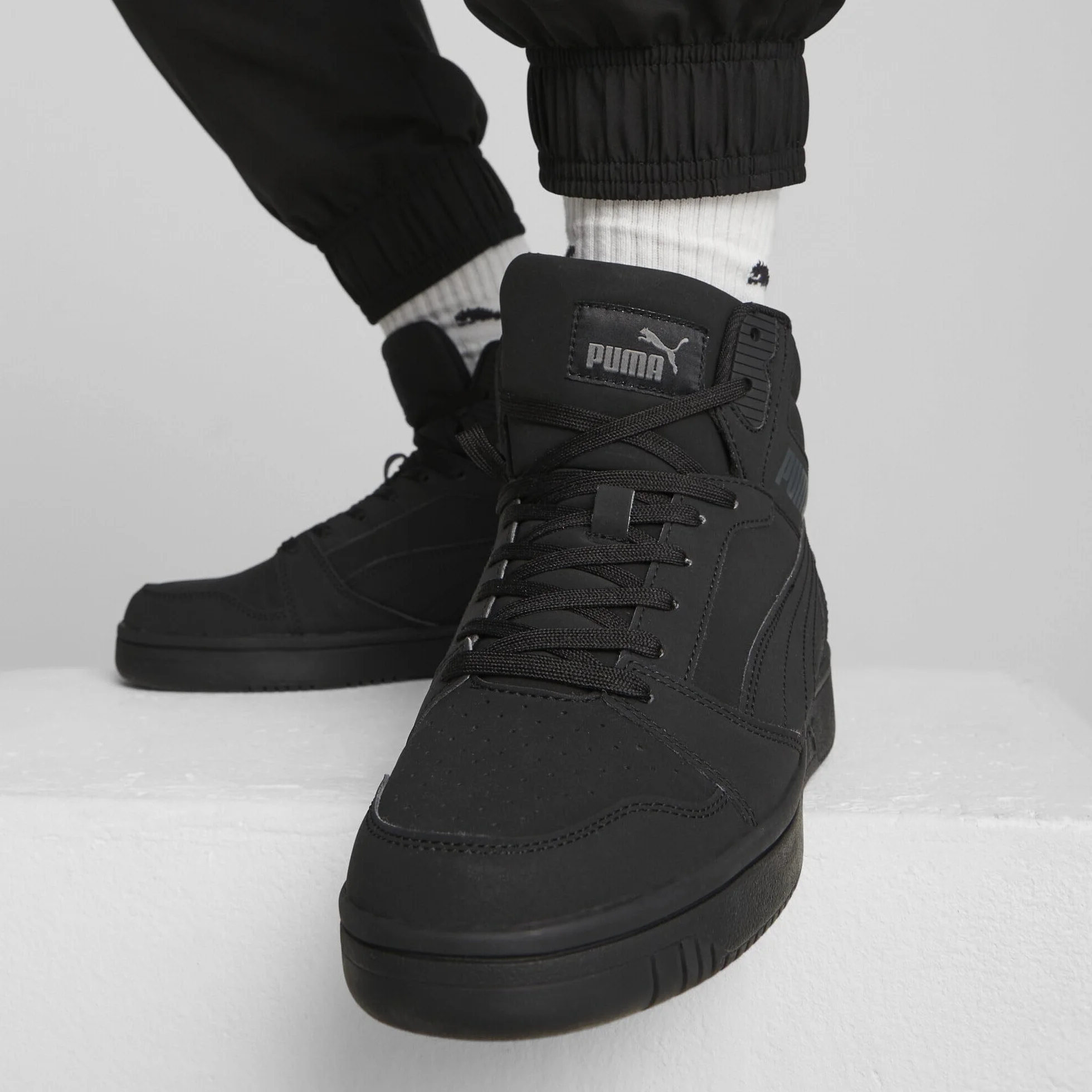 PUMA Mężczyźni Rebound V6 BuckButy lekkoatletyczne