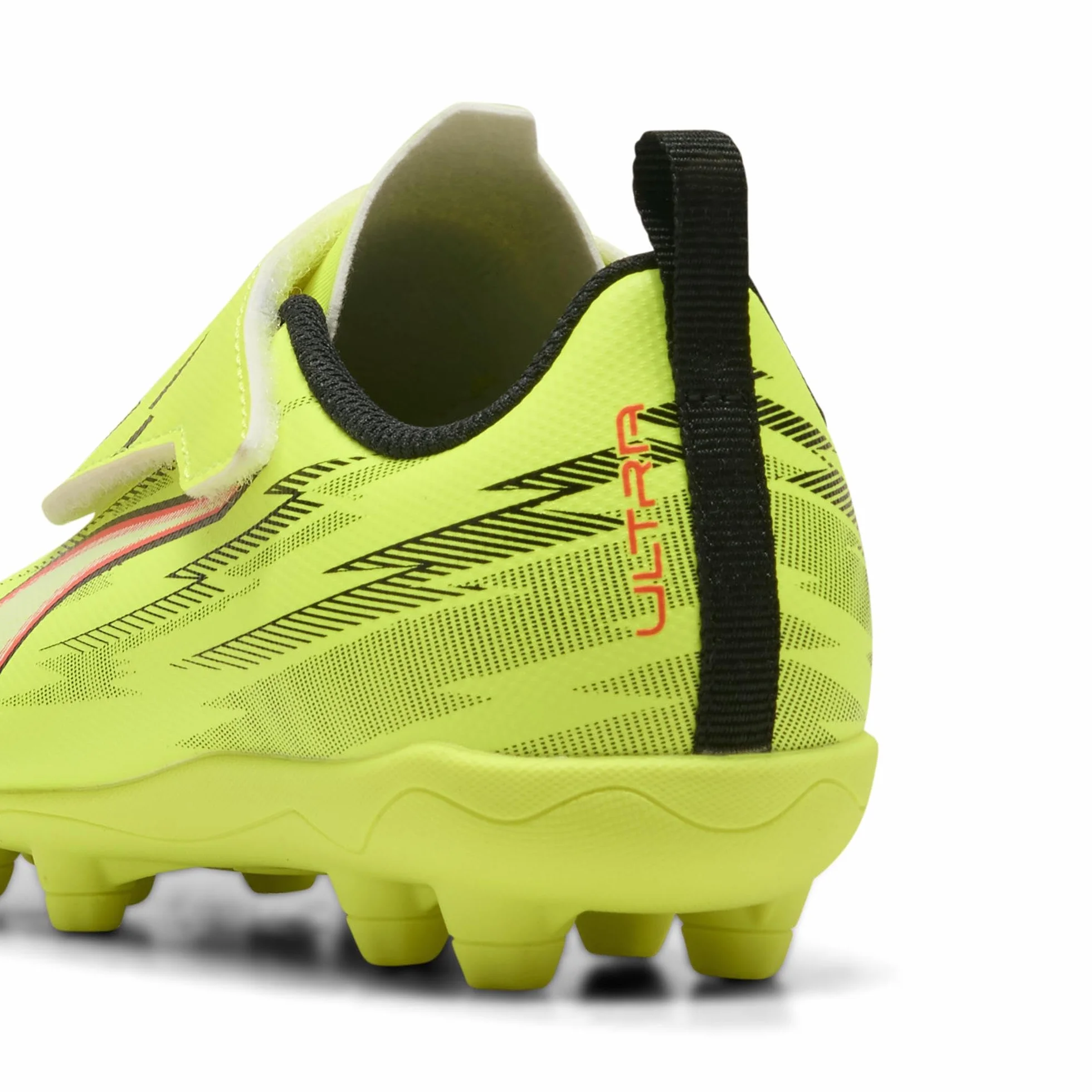 PUMA Uniseks - dzieci Ultra 6 Play V Fg/Ag Rb JrButy do piłki nożnej
