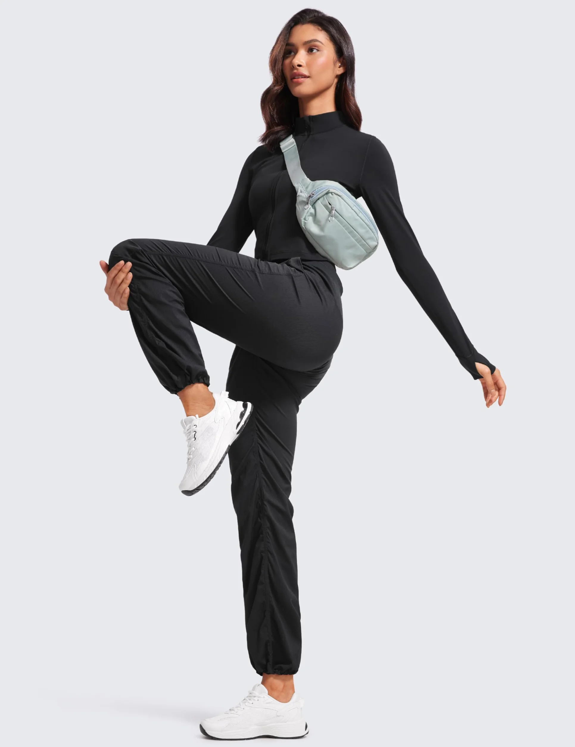 CRZ YOGA Lekkie spodnie treningowe z prostymi nogawkami dla kobiet 28"/30"/32" - marszczone codzienne sportowe spodnie dresowe z kieszeniami