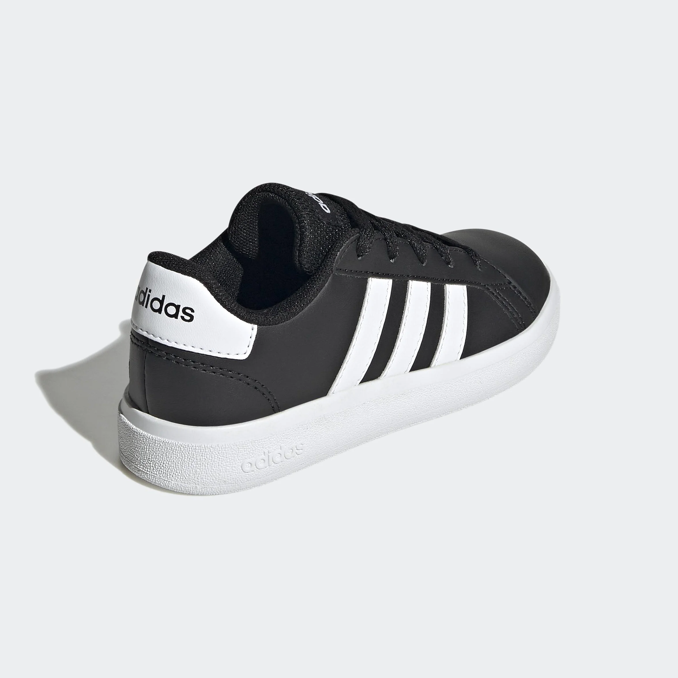 adidas Uniseks - dzieci Grand CourtButy tenisowe