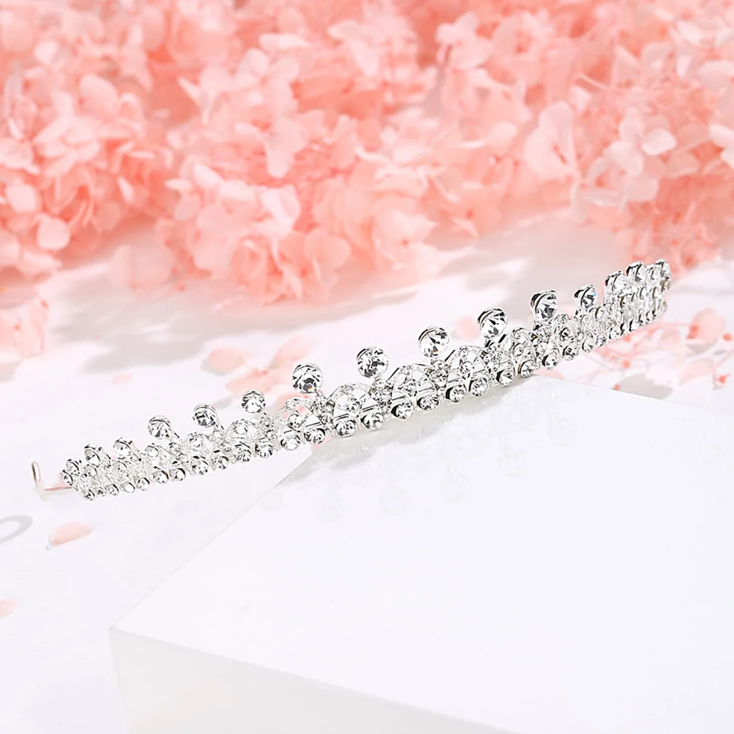 Lovelyshop Pave Crystal klasyczna księżniczka ślubna diadem ze stopu na imprezę ślub Quinceanera
