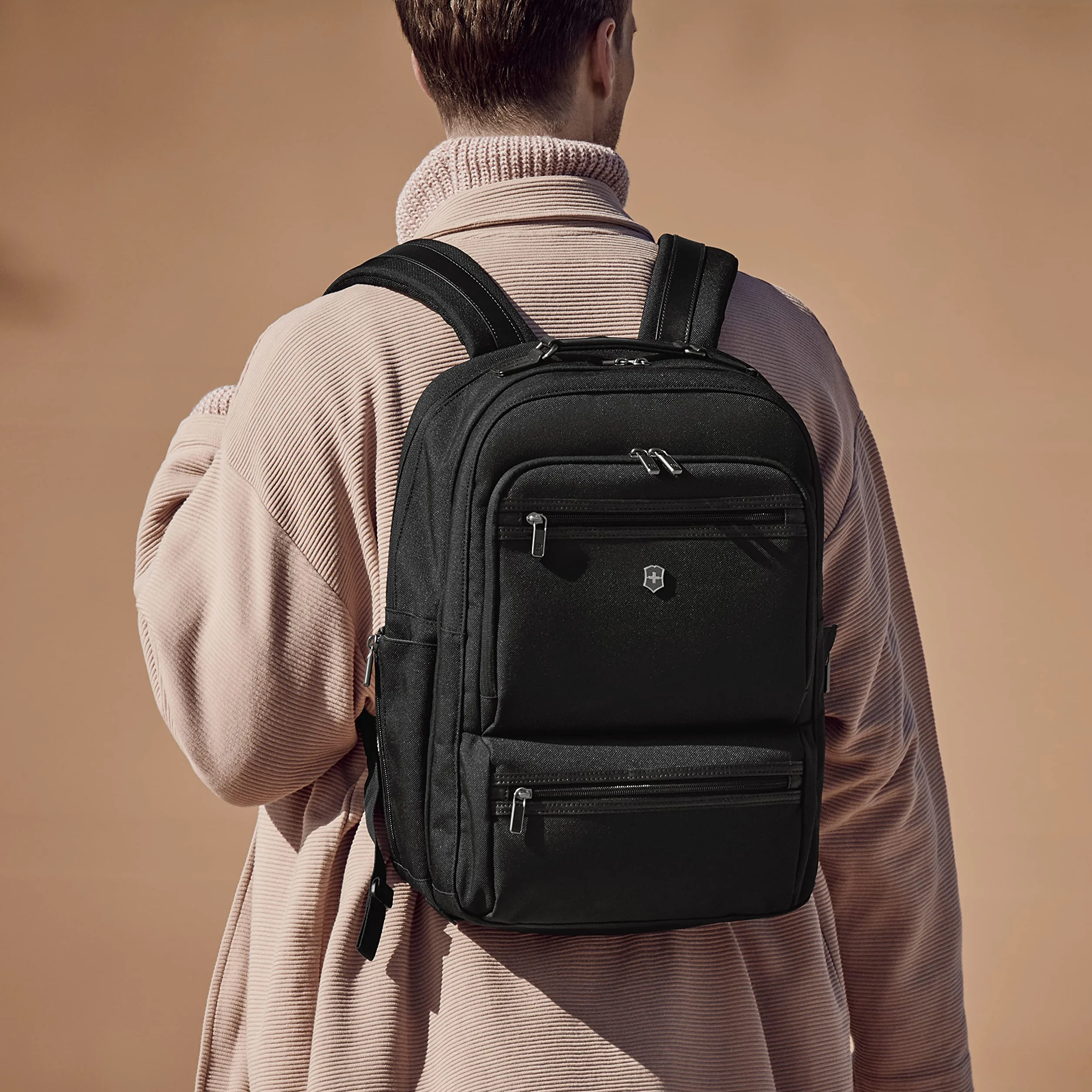 Victorinox Werks Professional Cordura Deluxe plecak na laptopa, 45 x 20 x 35 cm, czarny