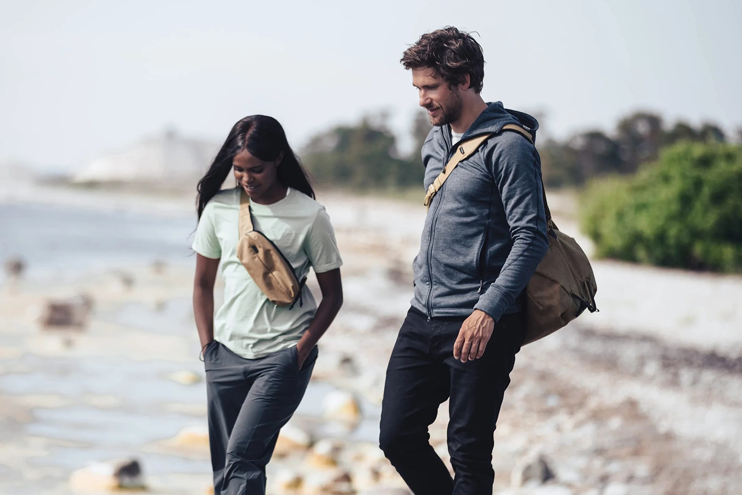 Thule Aion Sling Bag Czarny