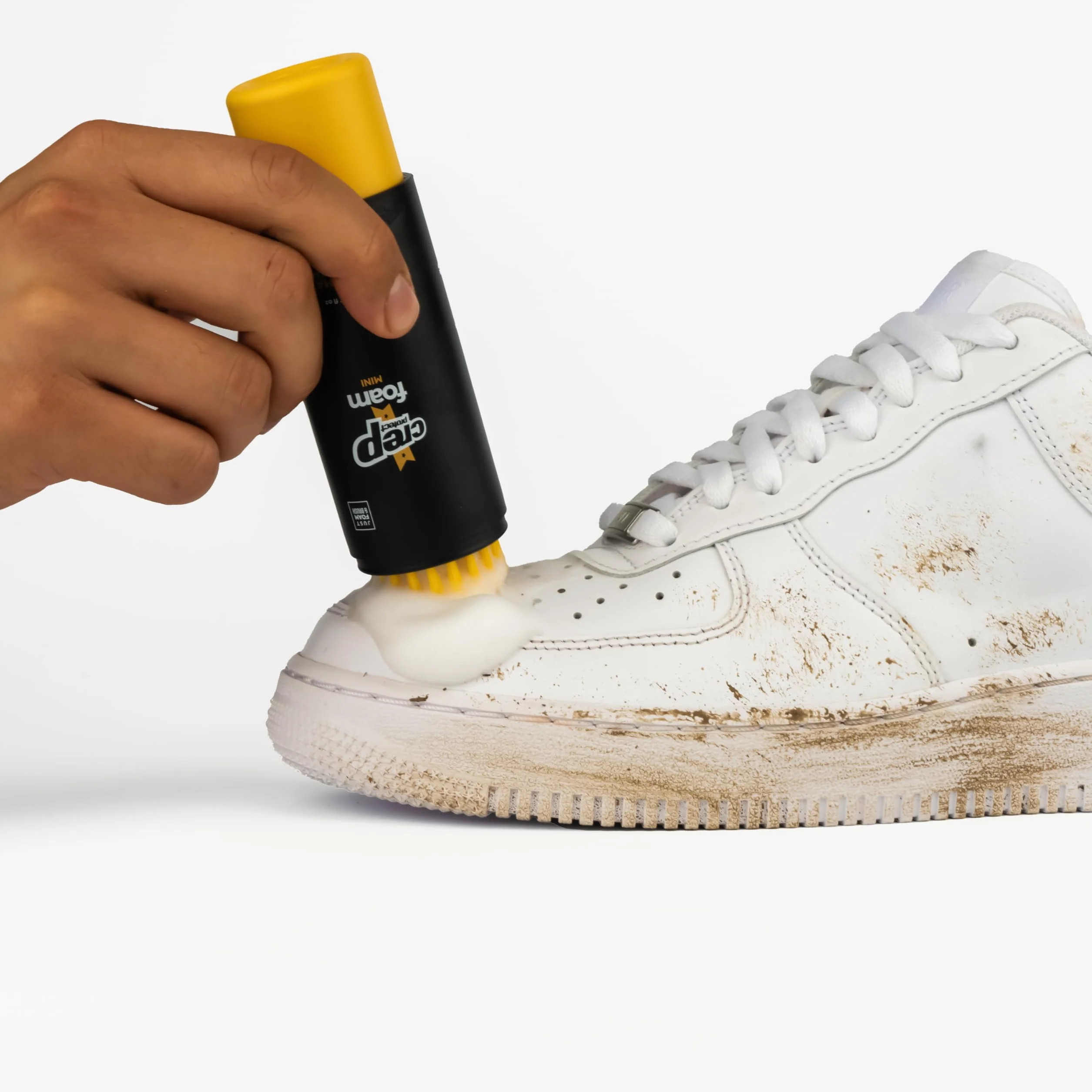 Crep Protect Piankowy zestaw do czyszczenia butów, pianka do czyszczenia trampek, z wbudowaną szczotką i ściereczką z mikrofibry, do skóry, zamszu, nubuku, płótna i białych butów, rozmiar podróżny