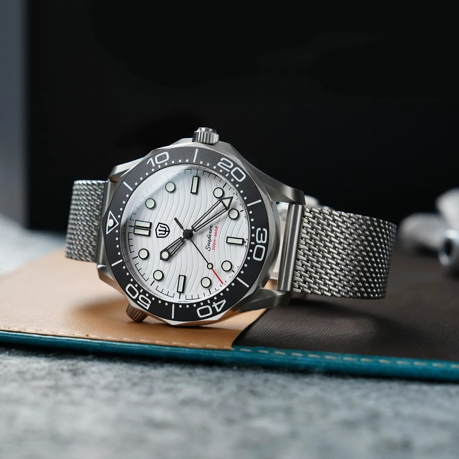 watchdives WD007Q V2 42 mm Titanium NTTD zegarek do nurkowania, Japonia VH31 Sweep Second zegarek kwarcowy, zakrzywione szkło szafirowe zegarek na rękę 200 m wodoszczelny zegarek