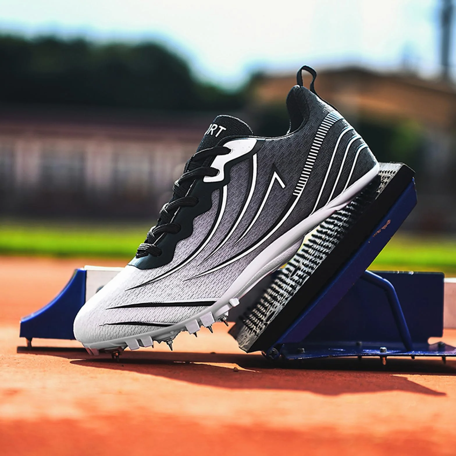 Buty do biegania i biegania Damskie Kolce Sprint Race Running Sneakers Oddychające dziecięce buty do skakania