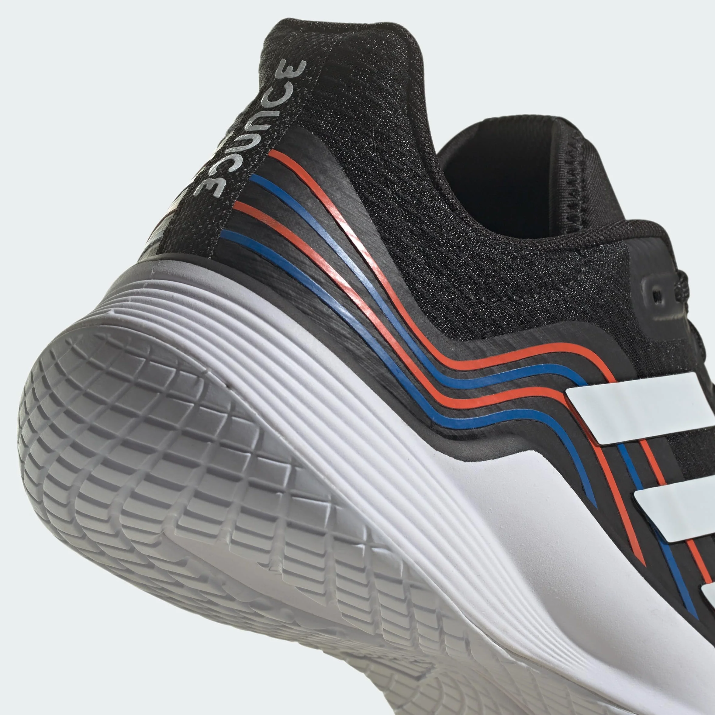 adidas Mężczyźni Novaflight Volleyball Shoes, Core Black/Cloud White/Solar Red, 46 EU