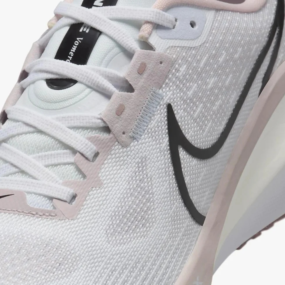 NIKE Kobiety W Vomero 17Buty Do Biegania