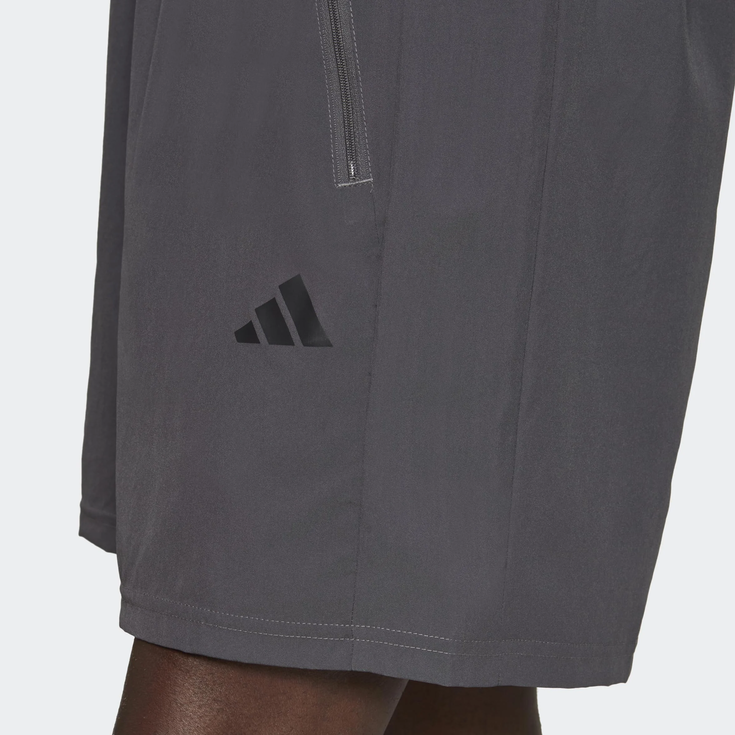adidas Train Essentials Woven Training Shorts - spodenki sportowe Mężczyźni