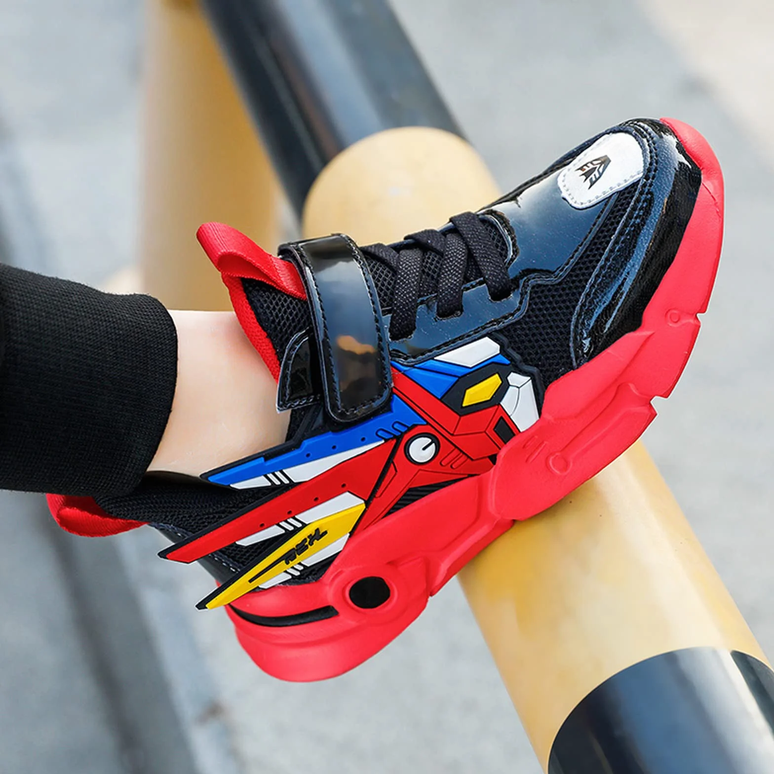 Buty do biegania dla dzieci, trampki, dla chłopców i dziewczynek, lekkie zapięcie na rzepy, buty sportowe, oddychające, siateczkowe, buty rekreacyjne, 27-39