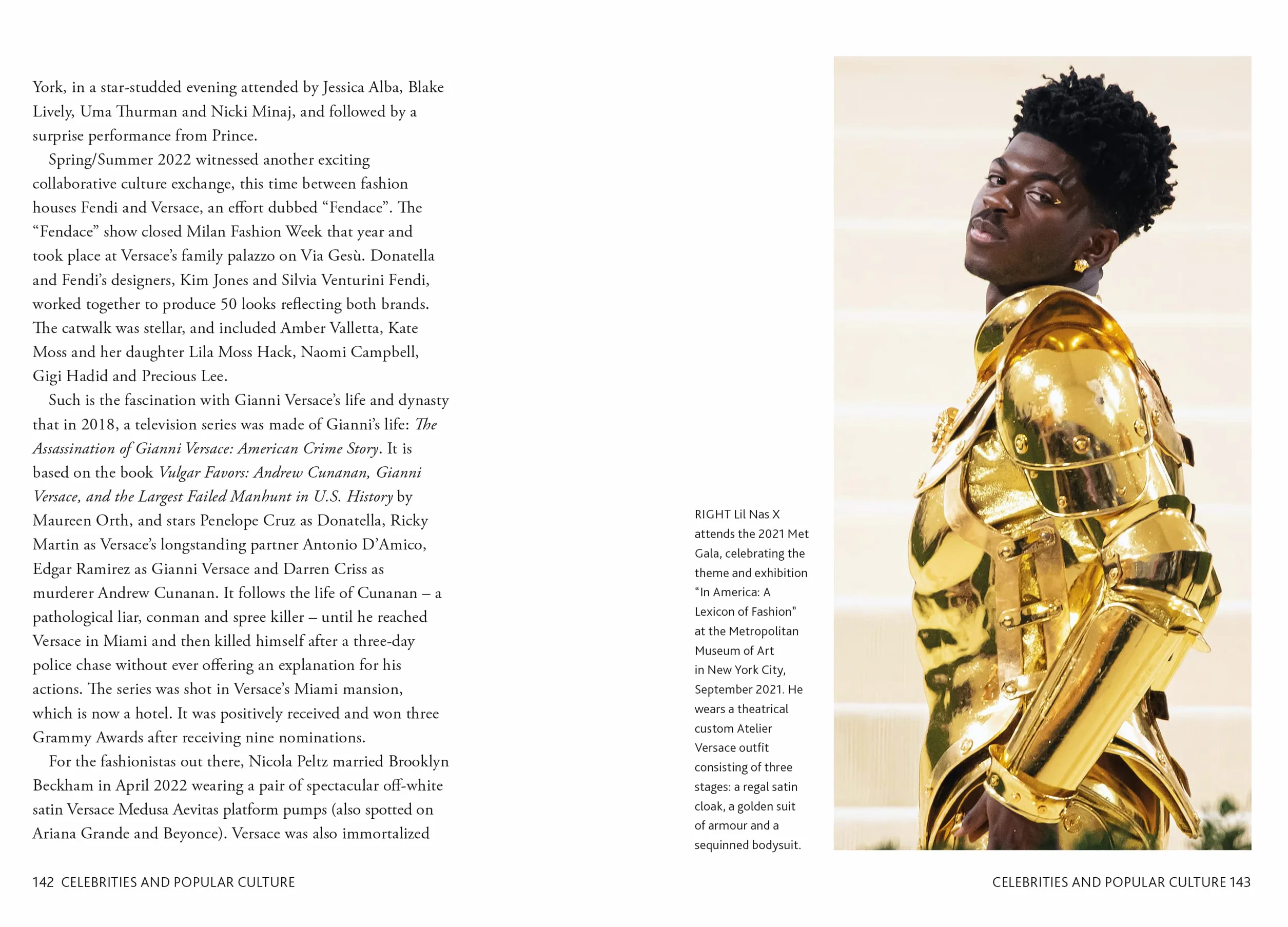 Little Book of Versace: The Story of the Iconic Fashion House: 19