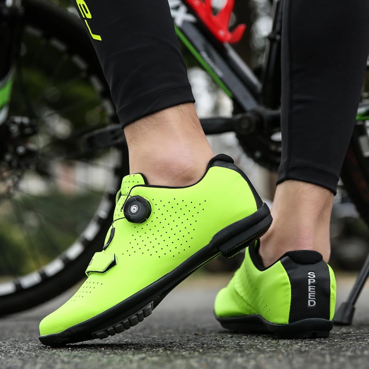 LZQpearl Trampki Rowerowe, Górskie Trampki Rowerowe I Szosowe Z Gumową Podesztywą Buty Rowerowe Bez Blokady System Sznurowania Szybkie Obrót Yellow, 45