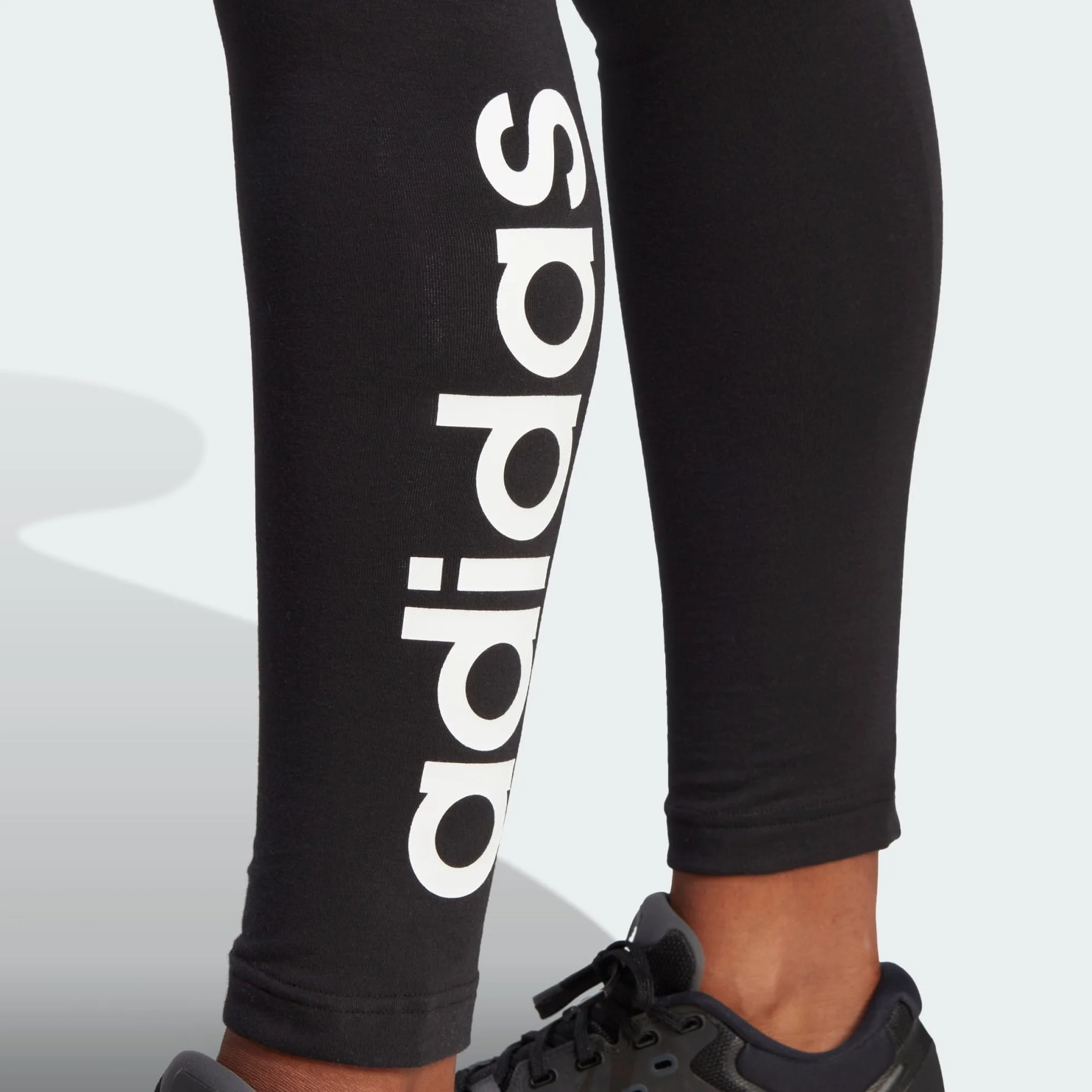 adidas Essentials High-waisted Logo Leggings - Rajstopy Kobiety