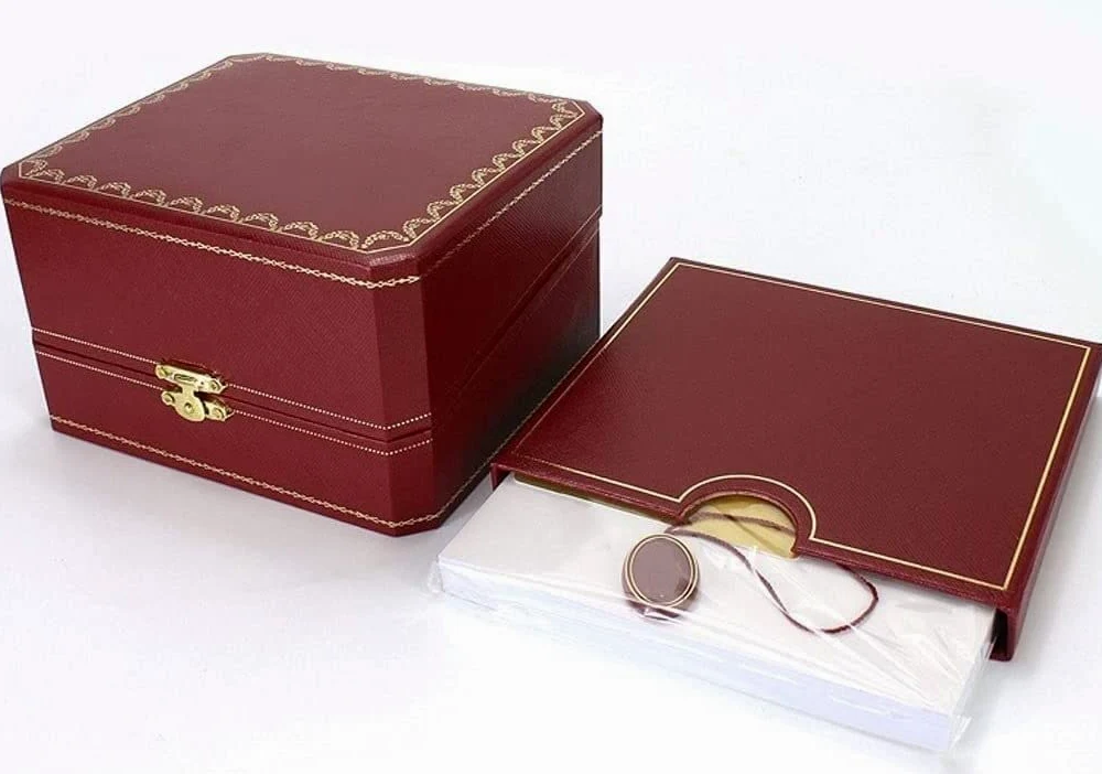 Nowoczesna Biżuteria Pudełko Elegancki Zegarek Biżuteria Pudełko Wyświetlacz Wyświetlacz Biżuteria Zegarek Biżuteria Storage Box Najlepszy prezent dla mężczyzn i kobiet Klasyczna retro elegancja Ozdob