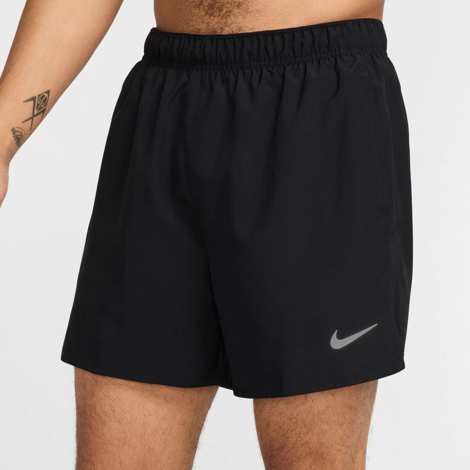 NIKE Nike Challenger Vielseitige 2-in-1-shorts Mit Dri-fit-technologie (Herren, Ca. 18 Cm) - Spodenki 2 w 1 Mężczyźni