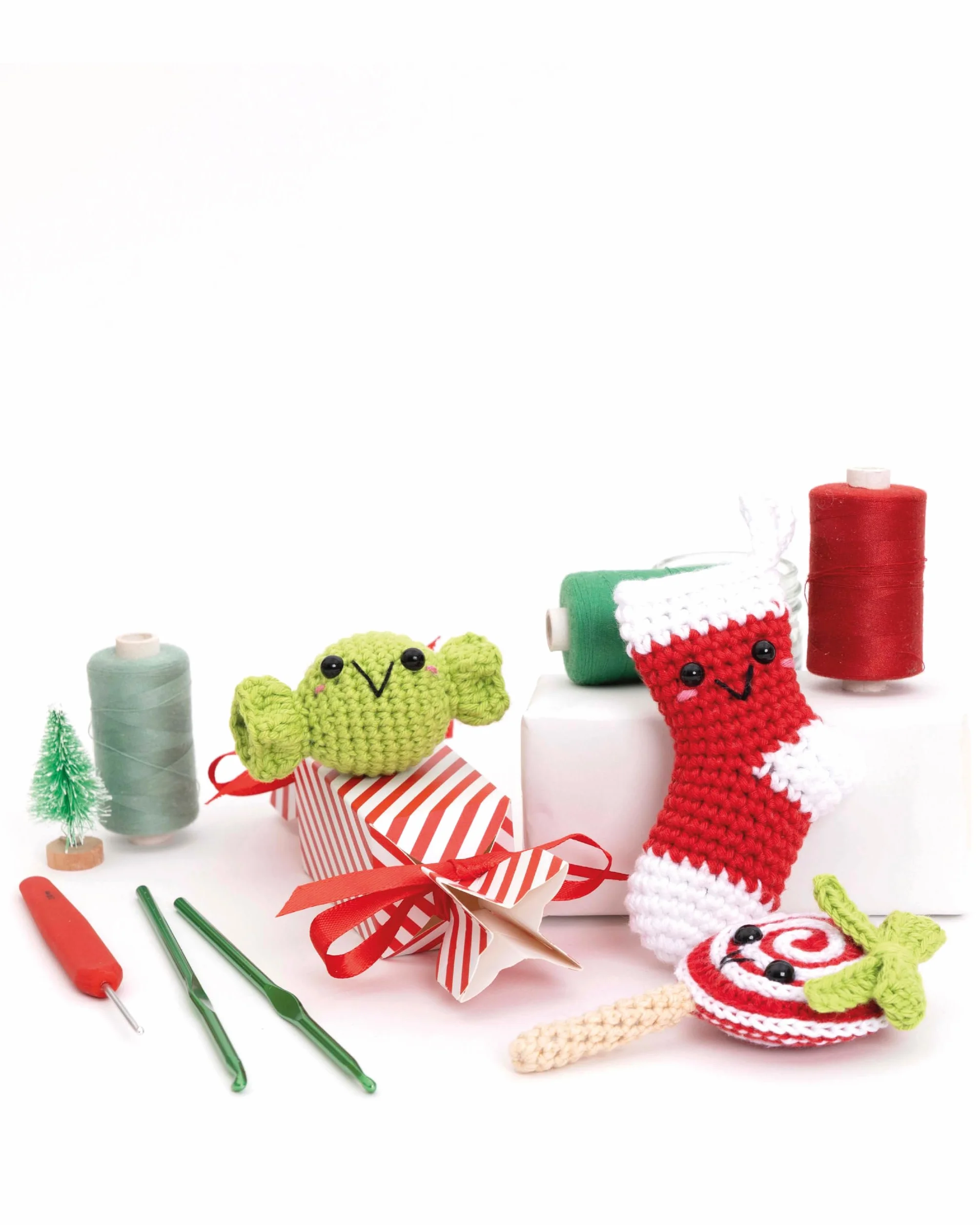Kawaii Crochet Christmas: 40 Super Cute Amigurumi Patterns for the Festive Season: 3