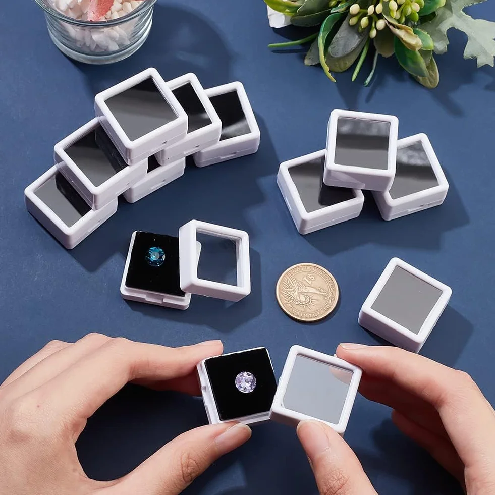 20 sztuk 3x3 cm pudełka na kamienie szlachetne, akrylowe szkatułki na biżuterię z przezroczystą pokrywką i gąbką wewnątrz, czarno-biała szkatułka ekspozycyjna, do kamieni szlachetnych