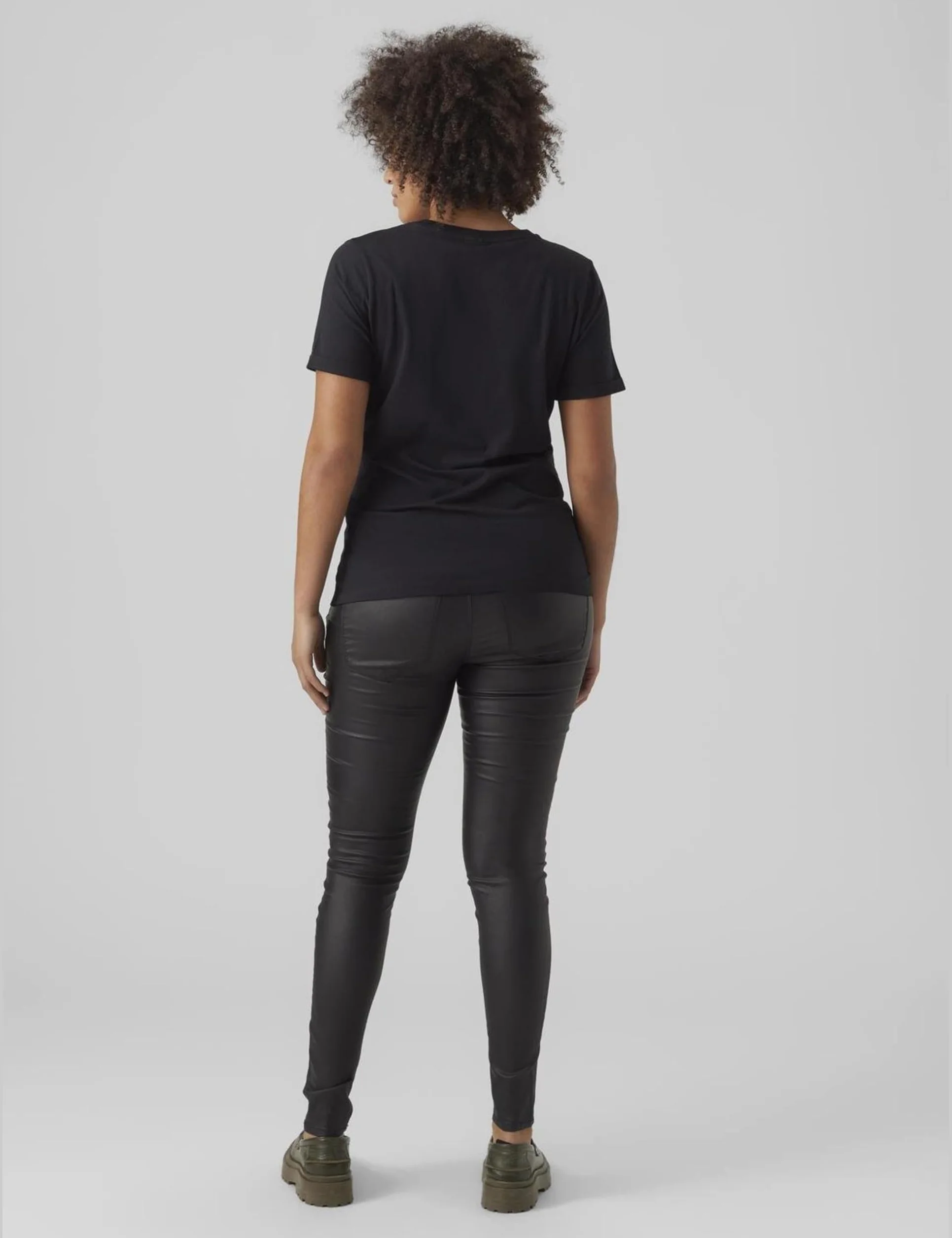 MAMALICIOUS Vmmseven Ss Smooth Coated Pants Noos - Spodnie Kobiety