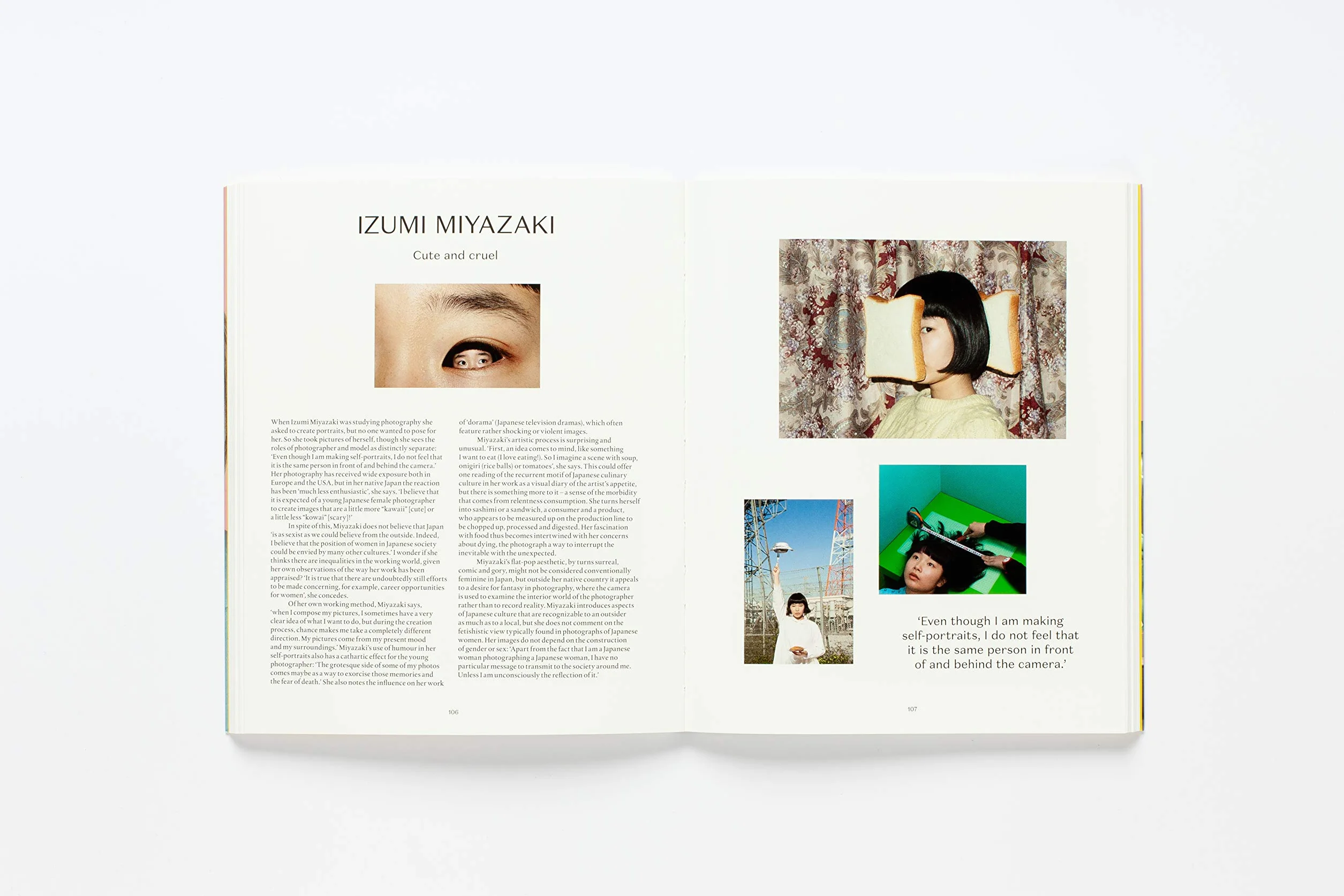 Girl on Girl: Art and Photography in the Age of the Female Gaze (40 Artists Redefining the Fields of Fashion, Art, Advertising and Photojournalism)