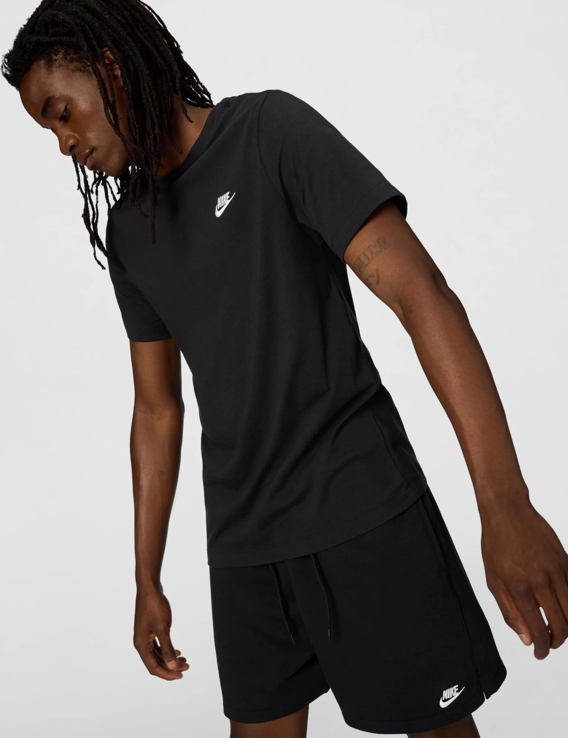 Nike Mężczyźni Sportswear Club Koszulka, Czarny/Biały, XXL