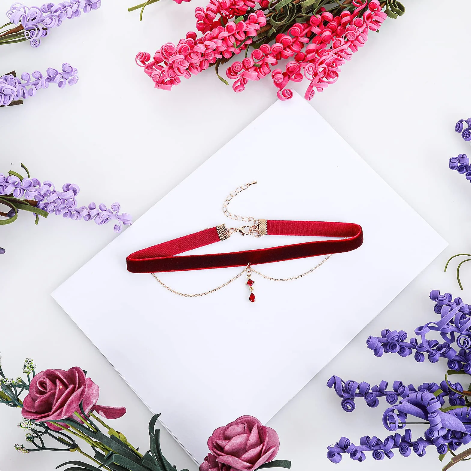 Czerwony aksamitny choker, naszyjnik dla kobiet, gotycki, w stylu vintage, wiktoriański, biżuteria, prezent, dla panny młodej, w stylu wampirzycy, akcesoria dla kobiet, Bez kamieni szlachetnych