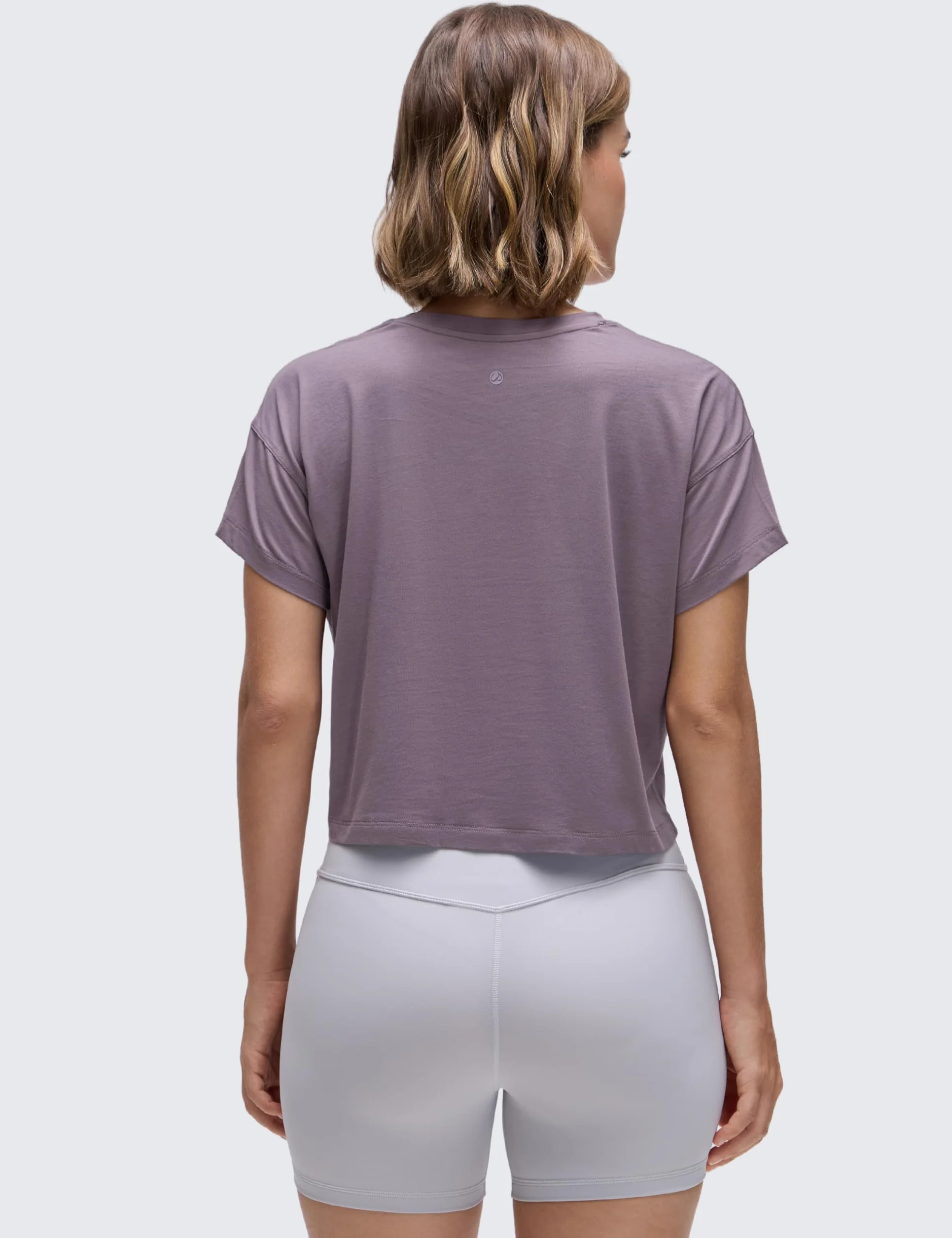 CRZ YOGA Damskie koszulki treningowe z krótkim rękawem z bawełny pima Luźne topy sportowe Koszulka na siłownię Casual Cropped T-Shirt