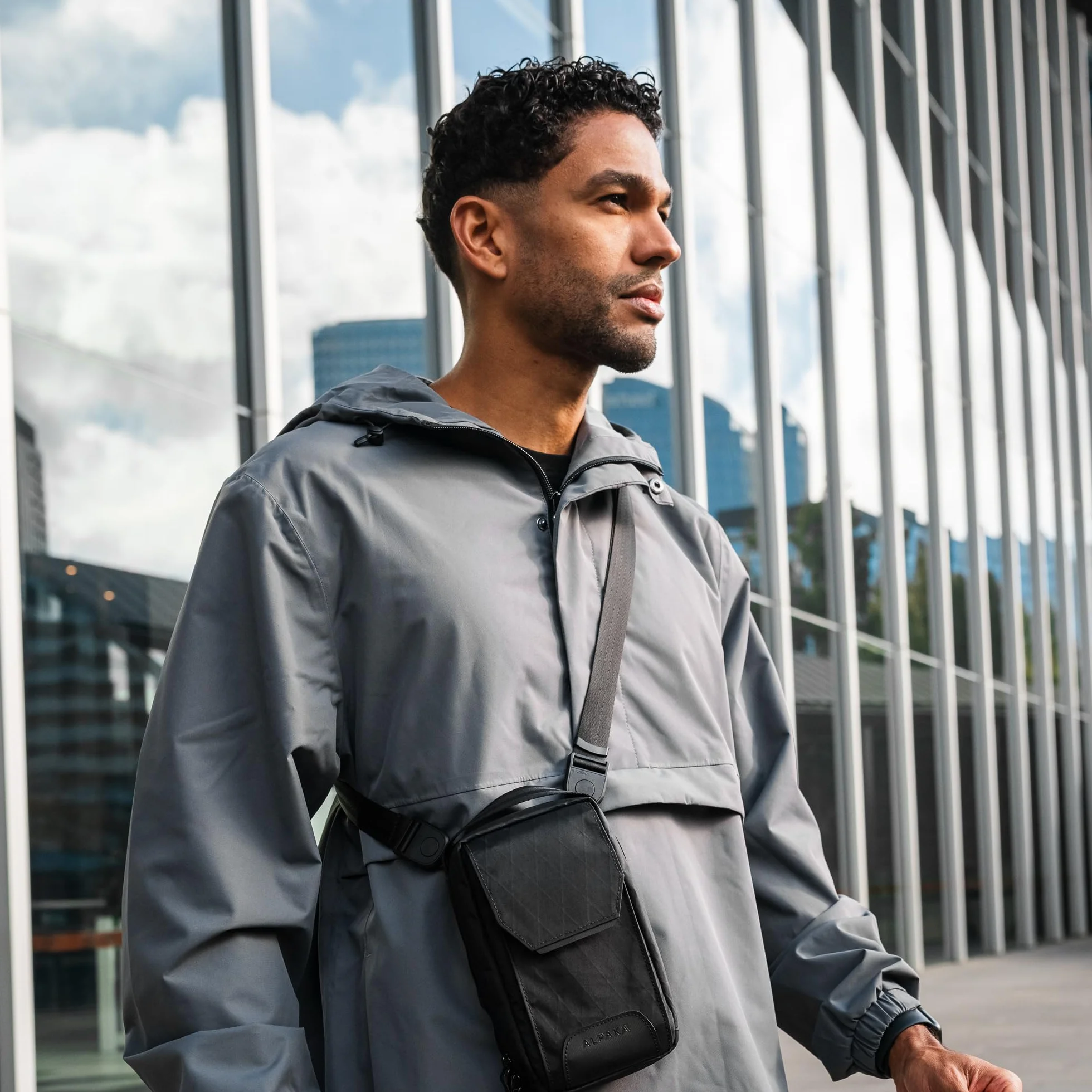ALPAKA Modular Sling V2 – torba crossbody na telefon dla mężczyzn, magnetyczny szybki dostęp, regulowany pasek, torba podróżna z zamkiem błyskawicznym YKK, tkanina odporna na warunki atmosferyczne