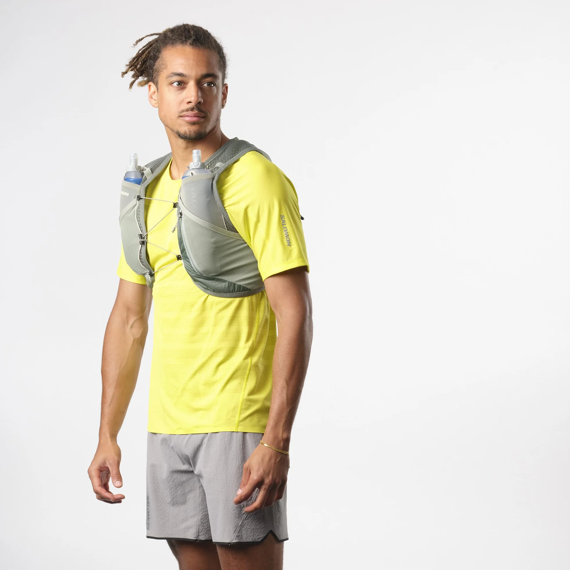 Salomon Active Skin 4 kompatybilna z piersiami unisex kamizelka do biegania szlak turystyczny, 4 l, precyzyjne dopasowanie, łatwy dostęp i zoptymalizowane przechowywanie, czarna, XS