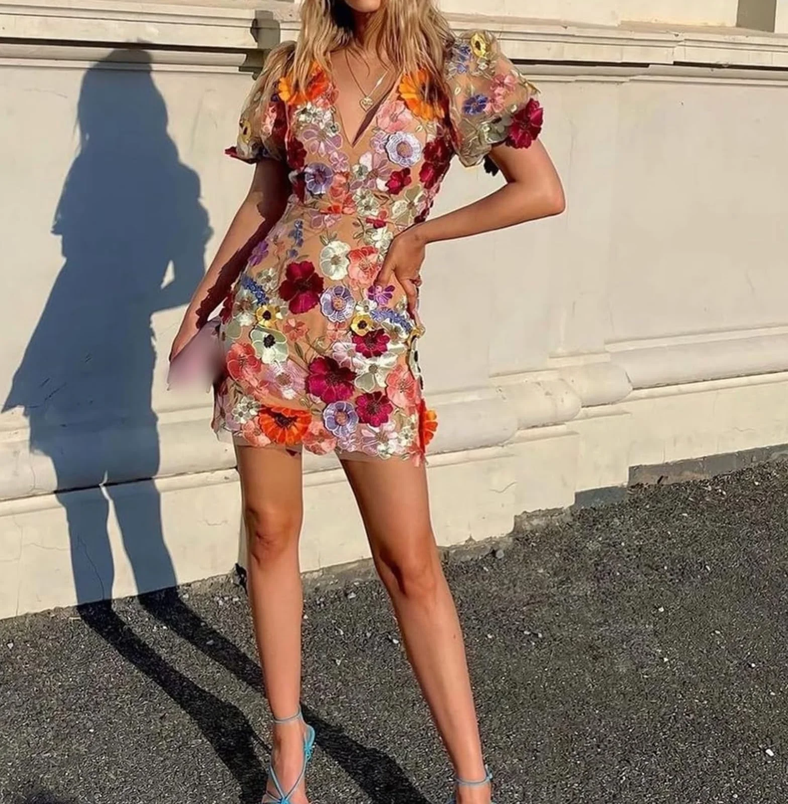 Damska sukienka 3D z dekoltem w serek z bufiastymi rękawami i haftem, przezroczysta siateczka, koronka, bodycon, sukienka koktajlowa, krótka