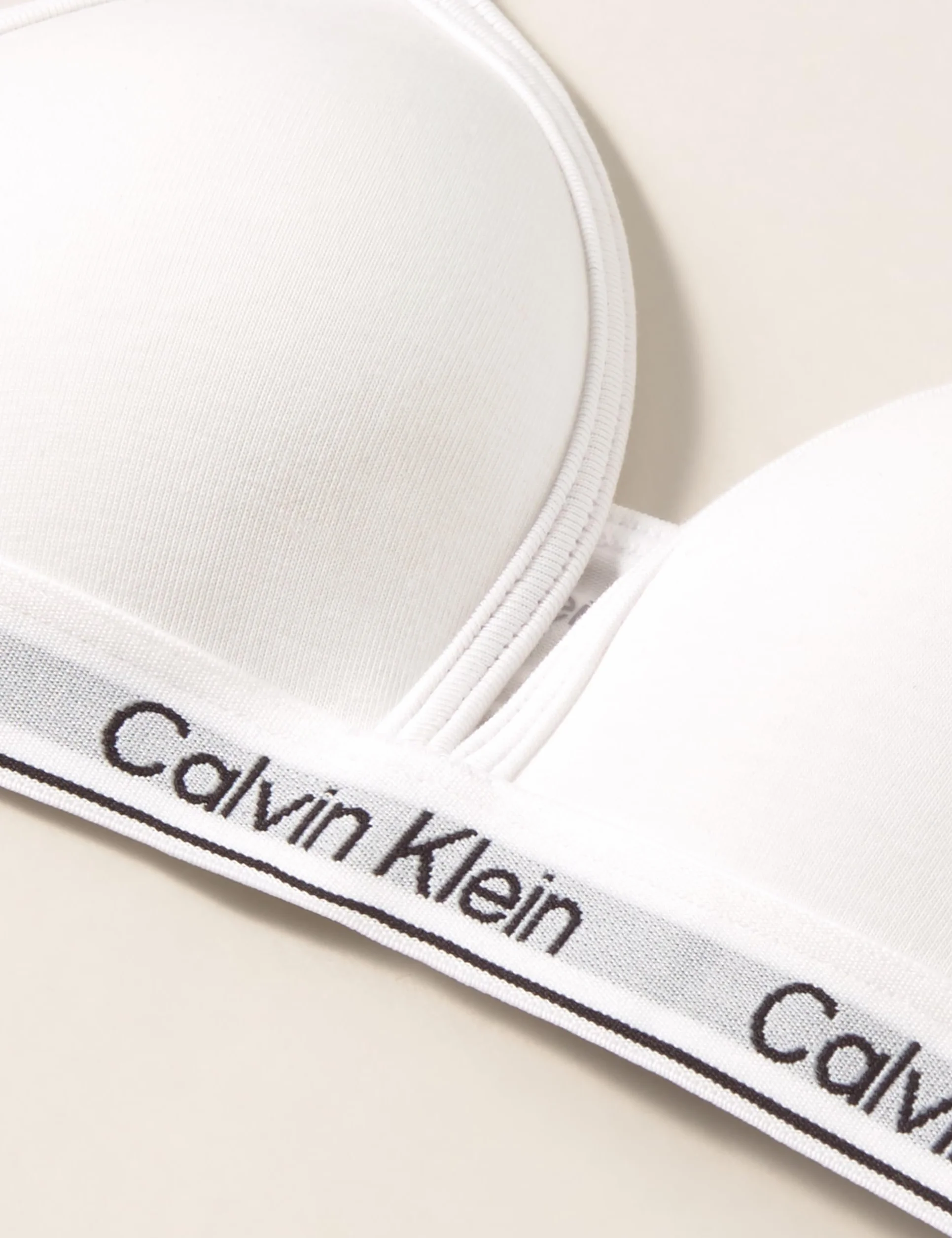 Calvin Klein Trójkąt Dziewczynki Triangle G80g800736