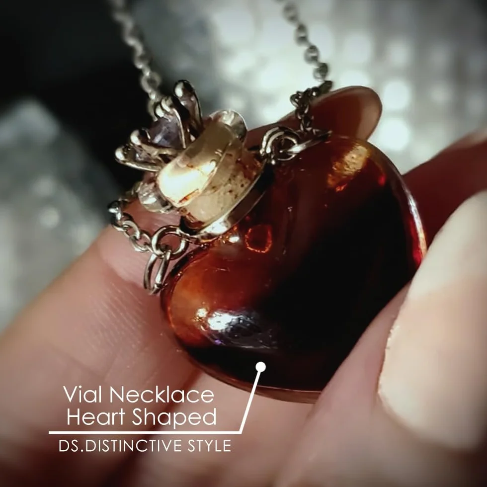 ds. distinctive style Naszyjnik na fiolkę w kształcie serca butelka perfum wisiorek z krwią fiolka naszyjnik do płynnej biżuterii pamiątkowej na prochy szklany pamiątka urna naszyjnik dla kobiet,