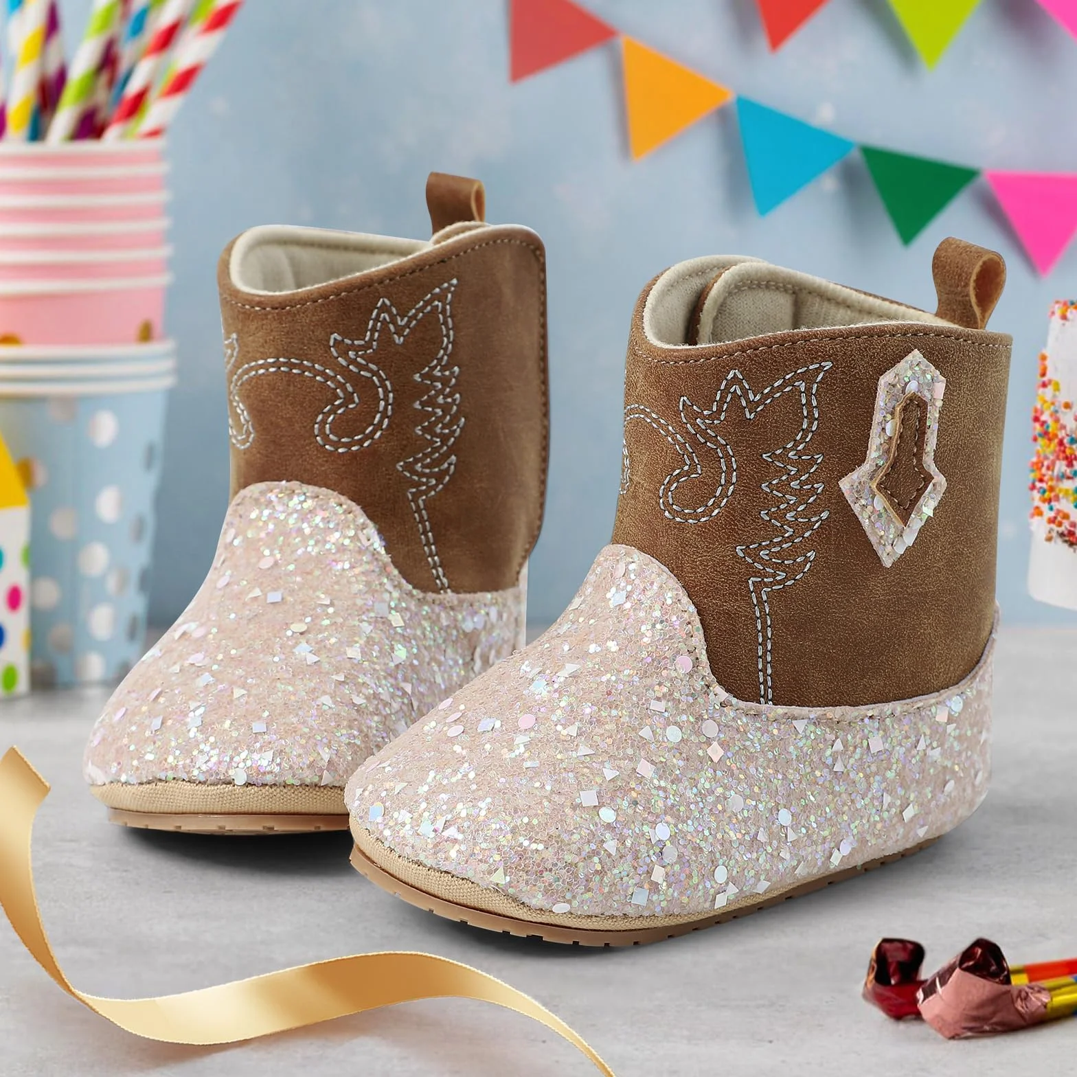 LACOFIA Buty niemowlęce dla dziewczynek, buty do nauki chodzenia, Bling Bling Bootie, kowbojki, buty westernowe z antypoślizgową miękką podeszwą, dla dzieci w wieku 3-18 miesięcy