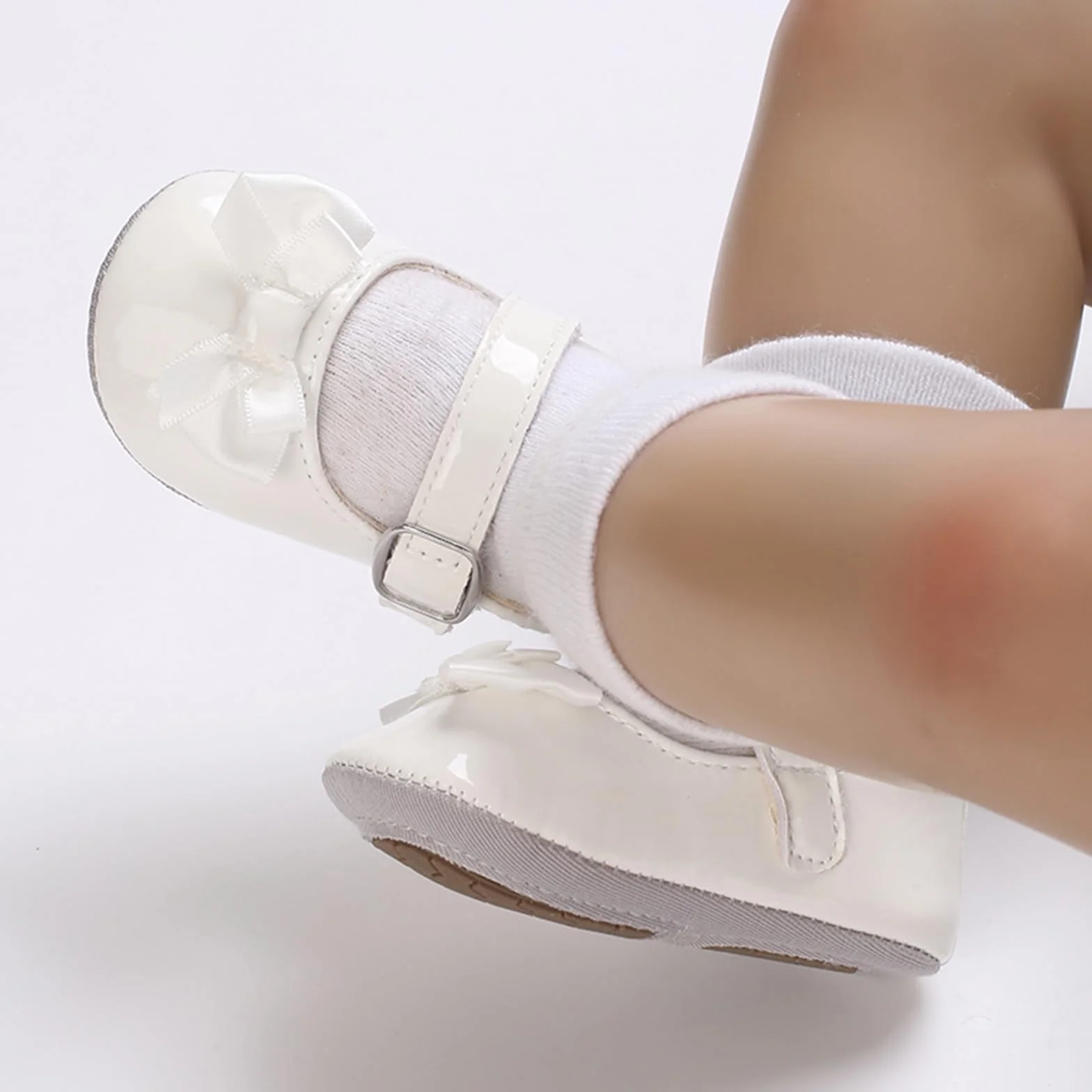 MASOCIO Buty dla dziewczynek miękkie kapcie pierwsze kroki dziecięce antypoślizgowe 0-18 miesięcy, Biały 2, 0-6 mois