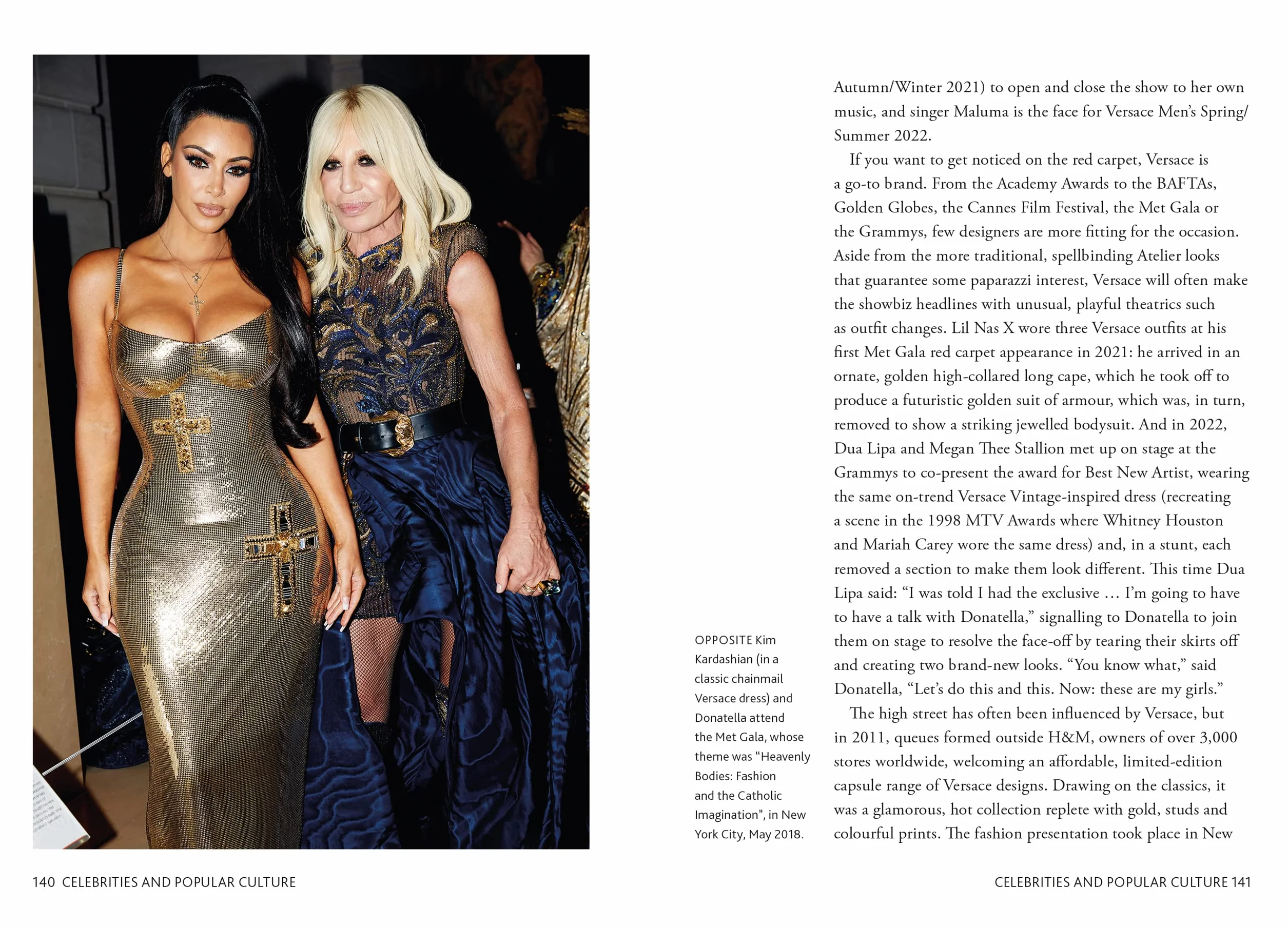Little Book of Versace: The Story of the Iconic Fashion House: 19