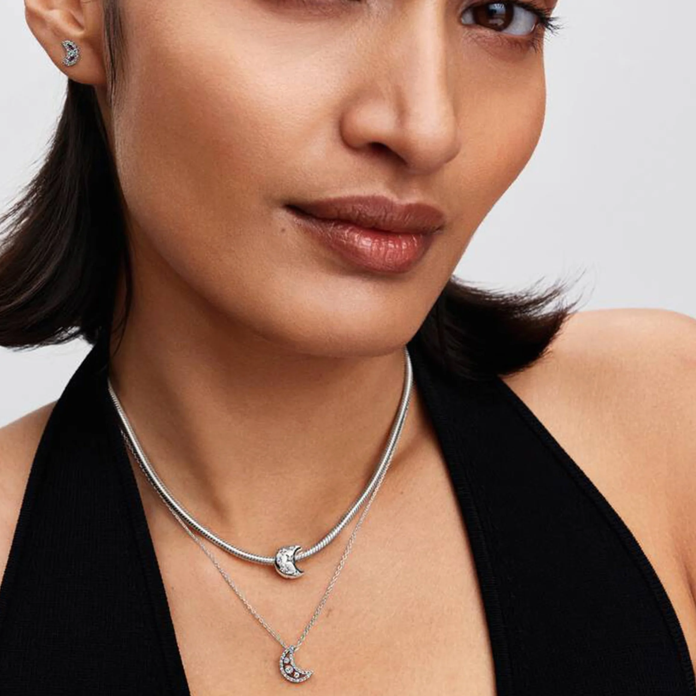 Pandora Moments Charm 794254C01 półksiężyc